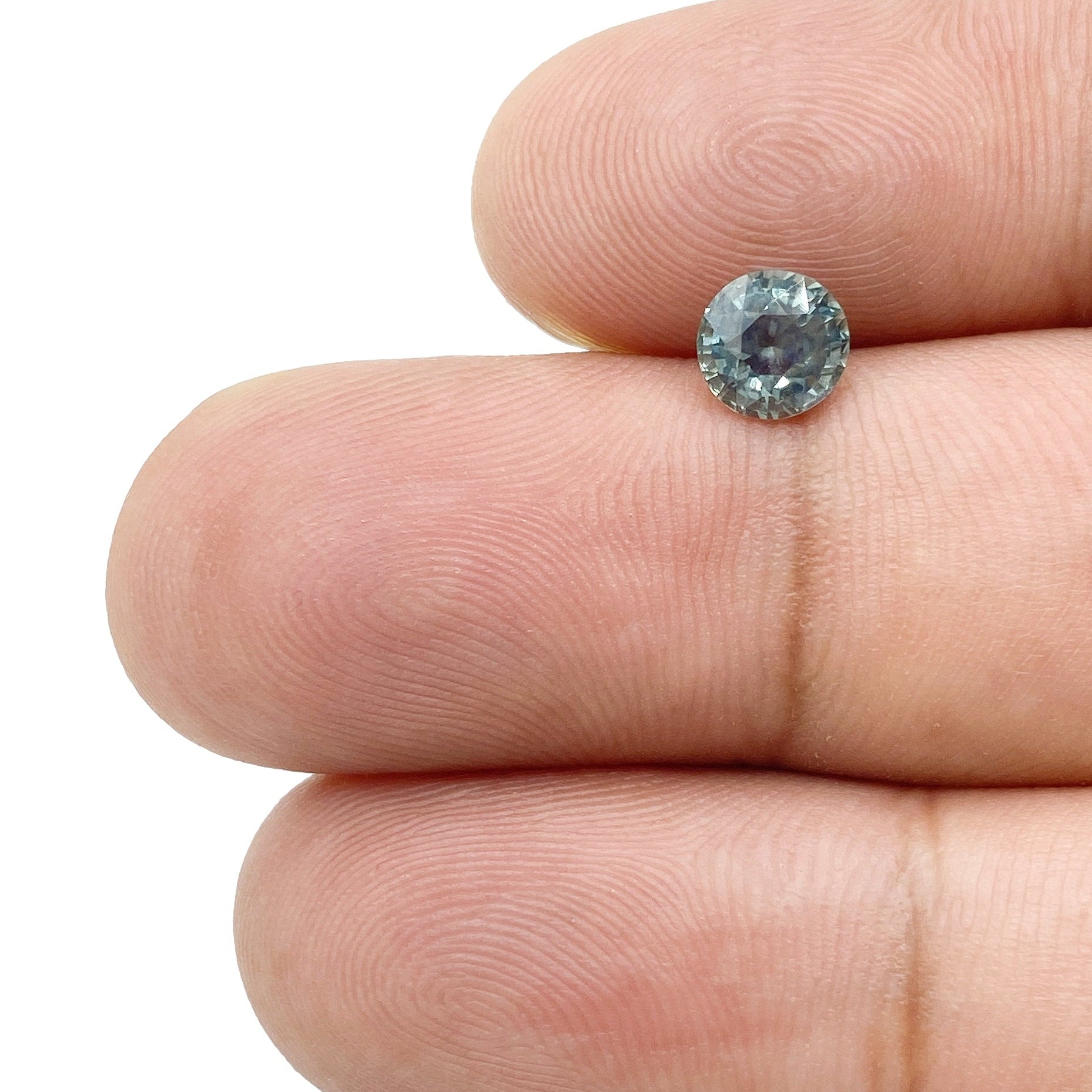 Gemstone Vault Montana Sapphire 1.01ct | Brilliant Cut Round Shape Blue Montana Sapphire