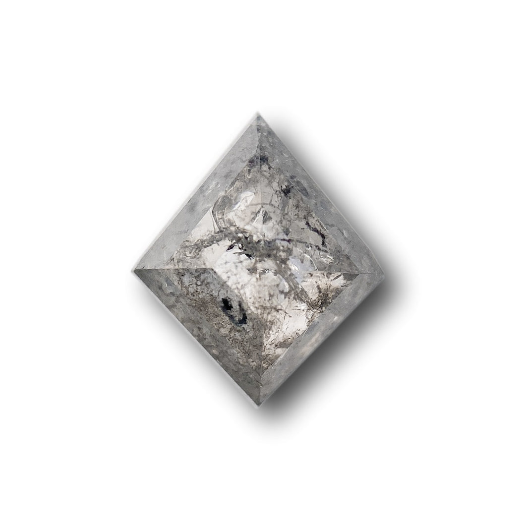 DIAMOND VAULT SALT & PEPPER DIAMOND 0.84ct | Salt & Pepper Kite Shape Step Cut Diamond