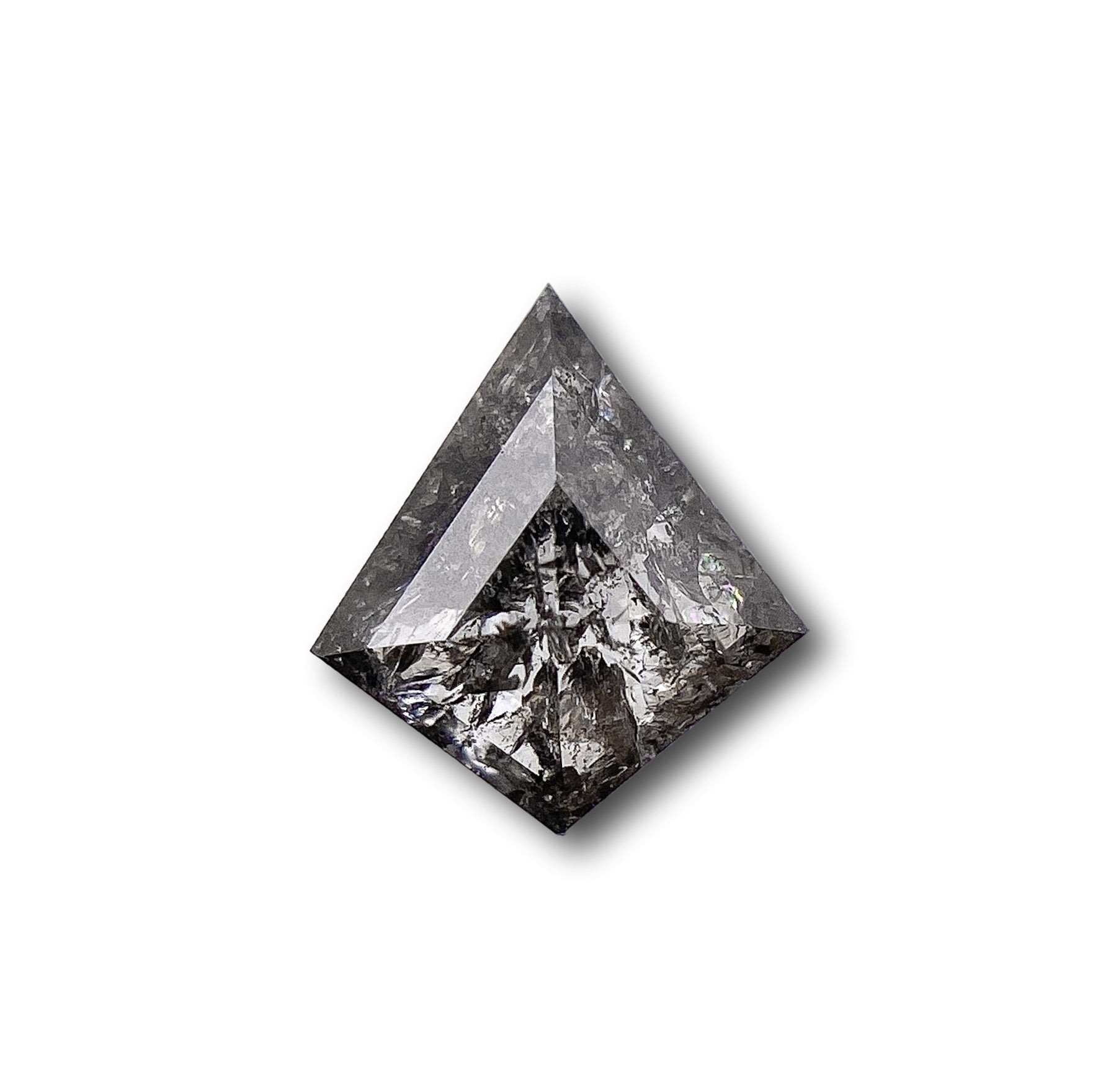 DIAMOND VAULT SALT & PEPPER DIAMOND 0.61ct | Salt & Pepper Kite Shape Step Cut Diamond