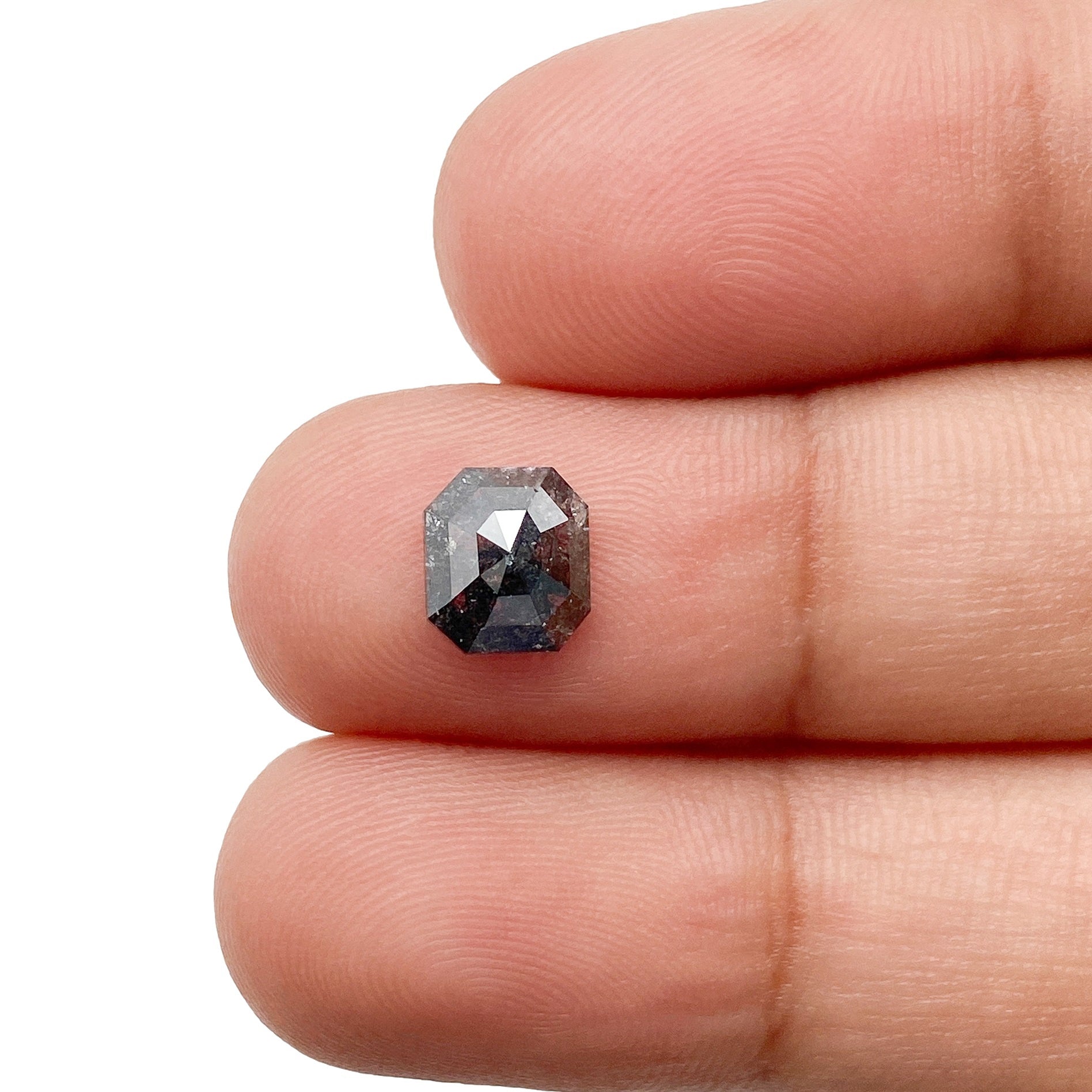 DIAMOND VAULT SALT & PEPPER DIAMOND 0.90ct | Salt & Pepper Emerald Shape Step Cut Diamond
