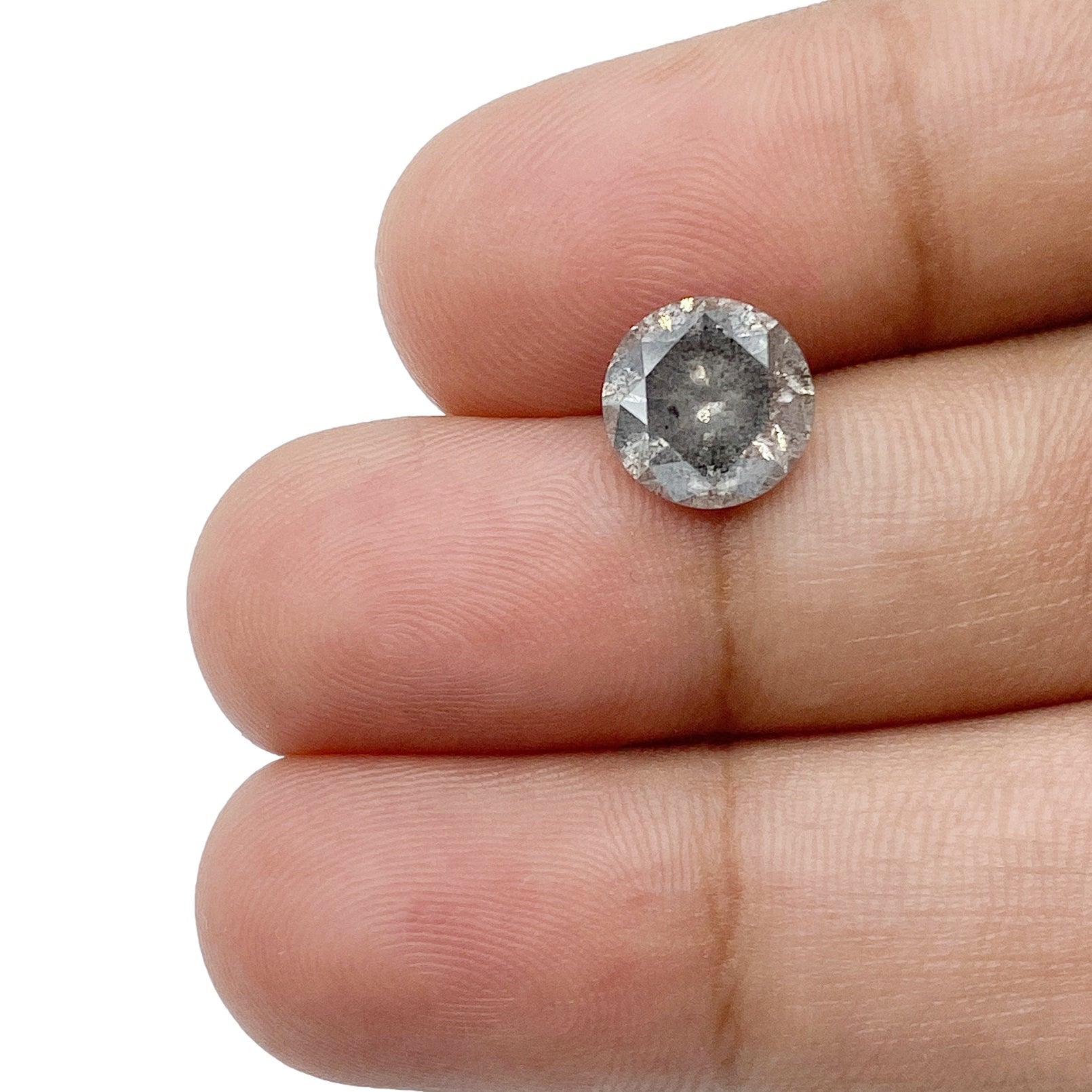 DIAMOND VAULT SALT & PEPPER DIAMOND 2.31ct | Salt & Pepper Round Shape Brilliant Cut Diamond