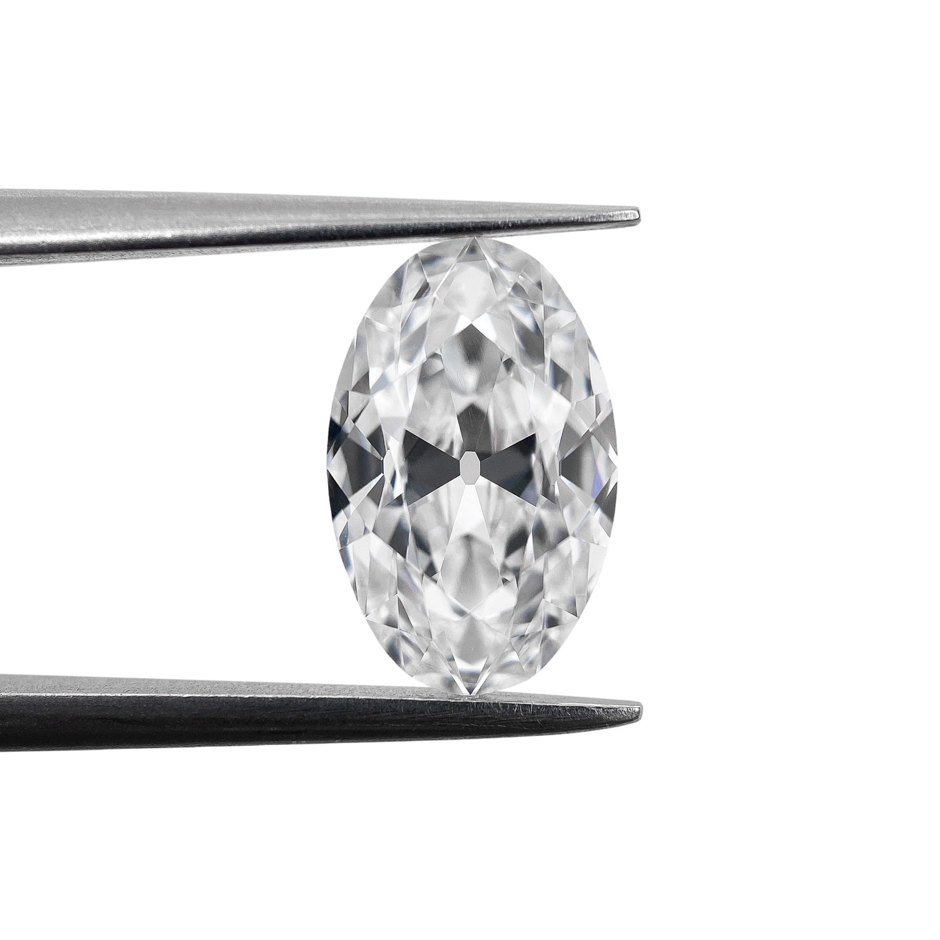 LITHOS Diamond Lab Diamond 2.26ct | E/VVS2 Oval Shape Old Mine Cut Lab Diamond (IGI)