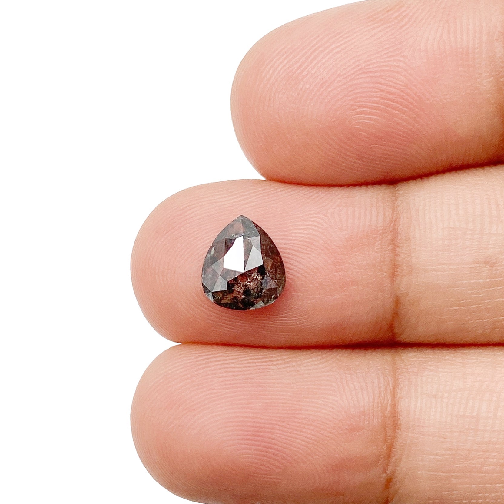 DIAMOND VAULT SALT & PEPPER DIAMOND 1.05ct | Salt & Pepper Pear Shape Rose Cut Diamond