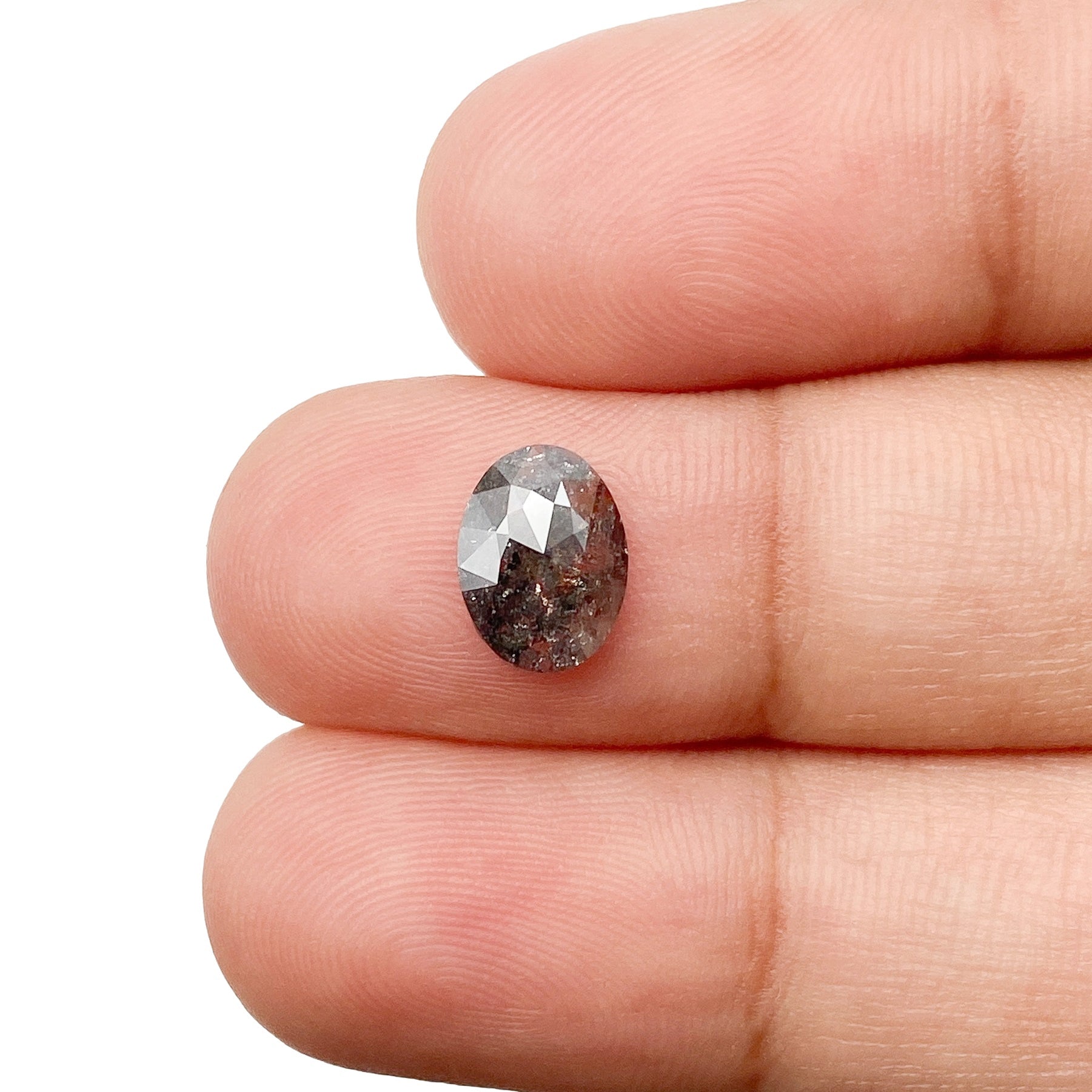 DIAMOND VAULT SALT & PEPPER DIAMOND 0.96ct | Salt & Pepper Oval Shape Rose Cut Diamond