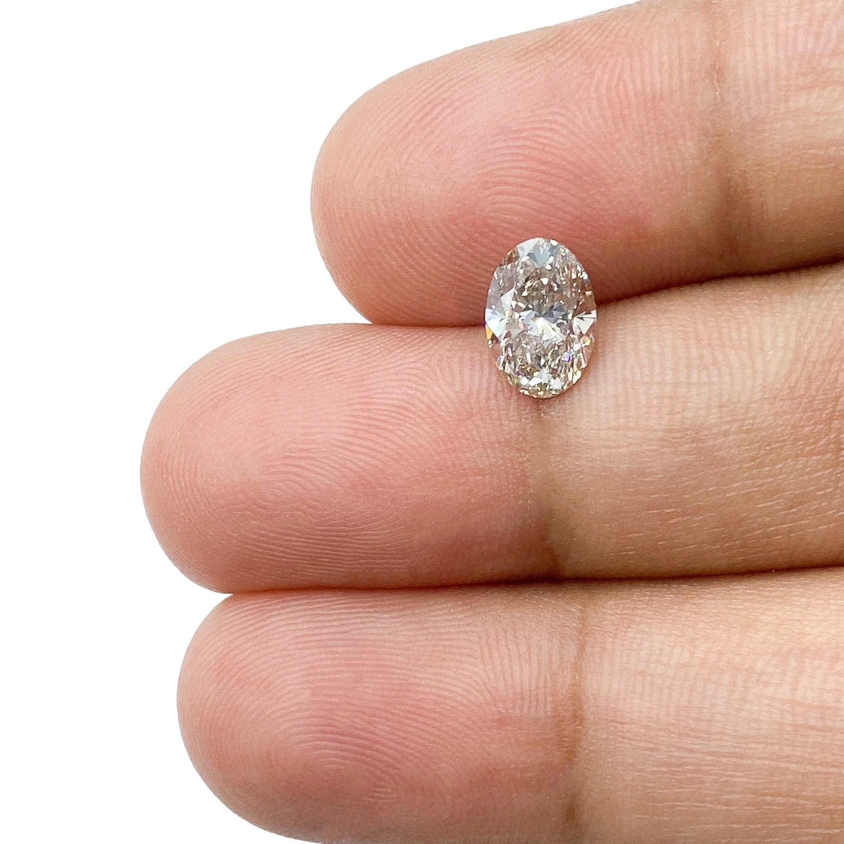 DIAMOND VAULT WHITE DIAMOND 1.01ct | M/VS1 Oval Shape Brilliant Cut Diamond (GIA)