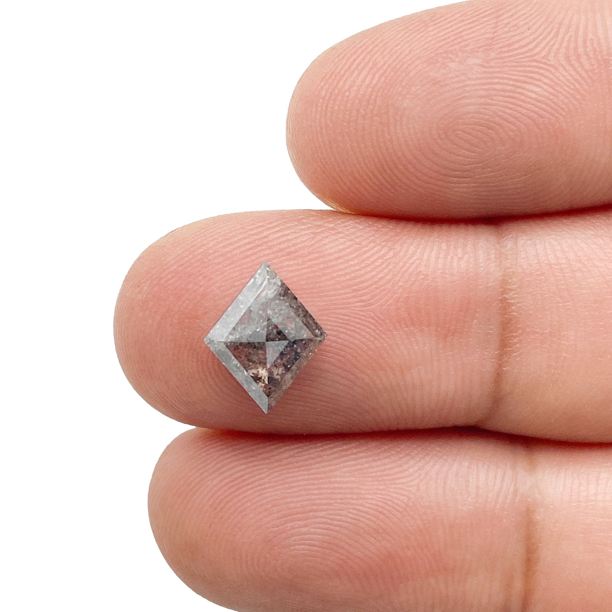 DIAMOND VAULT SALT & PEPPER DIAMOND 1.48ct | Salt & Pepper Lozenge Shape Rose Cut Diamond