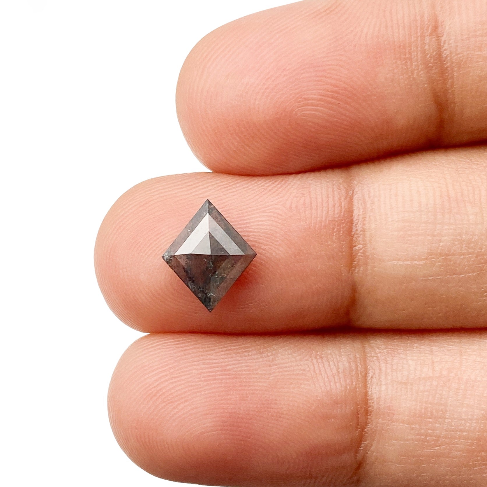DIAMOND VAULT SALT & PEPPER DIAMOND 0.99ct | Salt & Pepper Lozenge Shape Step Cut Diamond