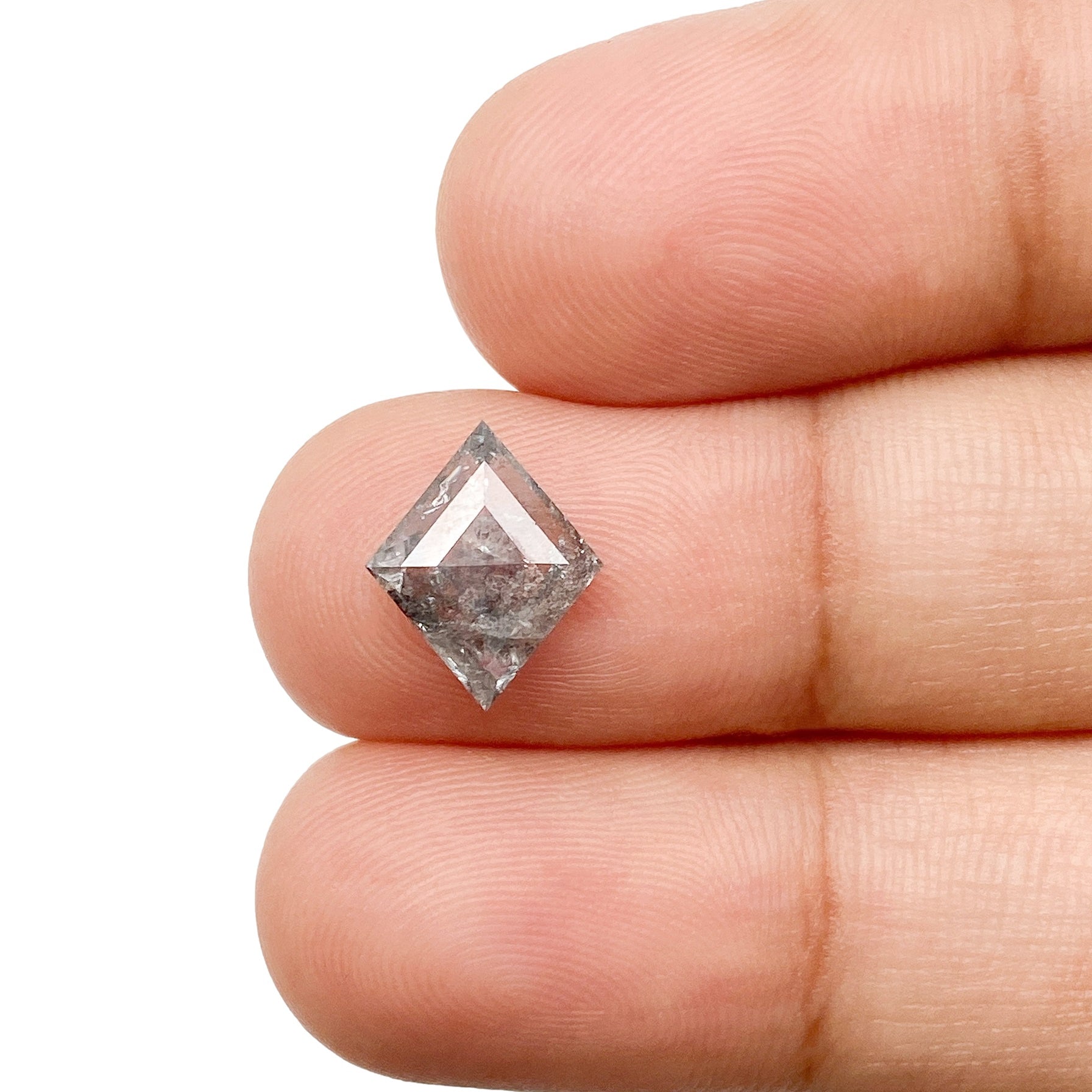 DIAMOND VAULT SALT & PEPPER DIAMOND 1.40ct | Salt & Pepper Lozenge Shape Step Cut Diamond