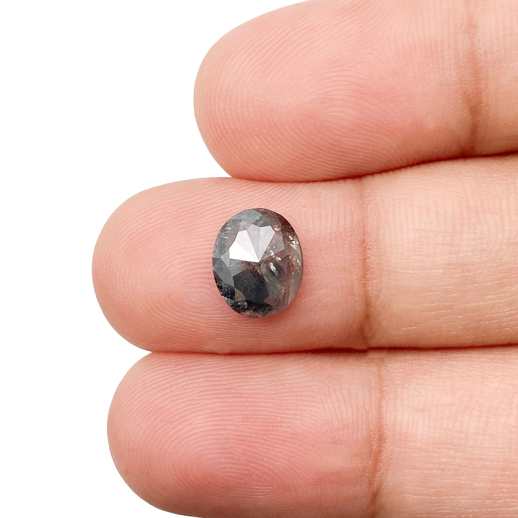 DIAMOND VAULT SALT & PEPPER DIAMOND 1.52ct | Salt & Pepper Oval Shape Rose Cut Diamond