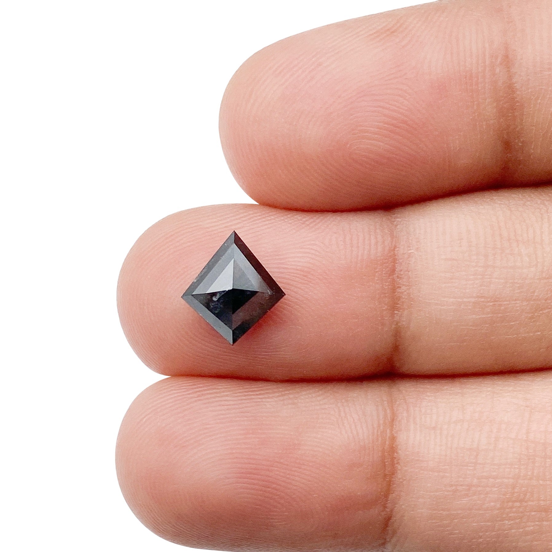 DIAMOND VAULT SALT & PEPPER DIAMOND 1.17ct | Salt & Pepper Kite Shape Step Cut Diamond