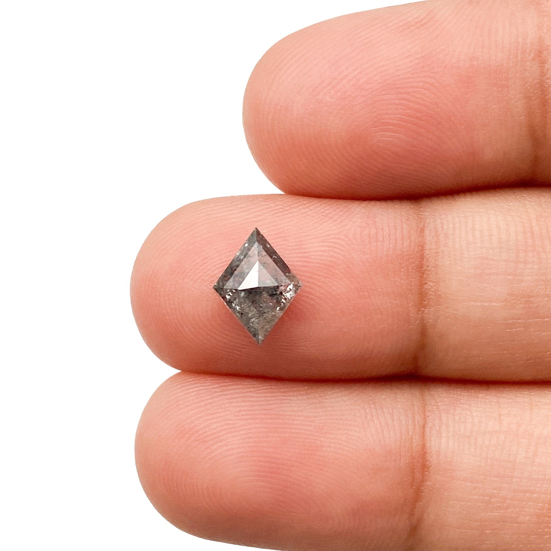 DIAMOND VAULT SALT & PEPPER DIAMOND 0.97ct | Salt & Pepper Lozenge Shape Step Cut Diamond