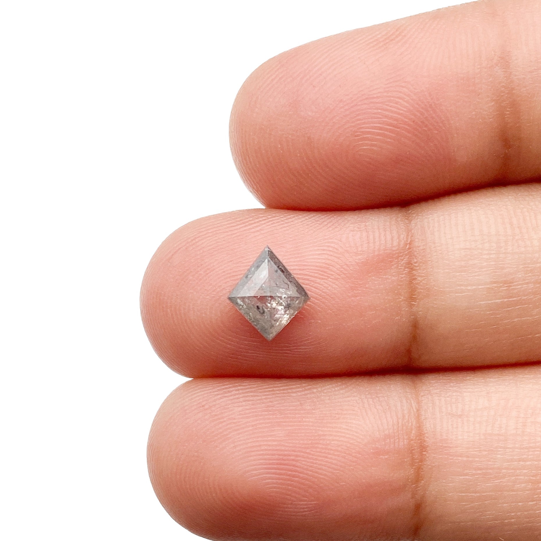 DIAMOND VAULT SALT & PEPPER DIAMOND 0.84ct | Salt & Pepper Kite Shape Step Cut Diamond