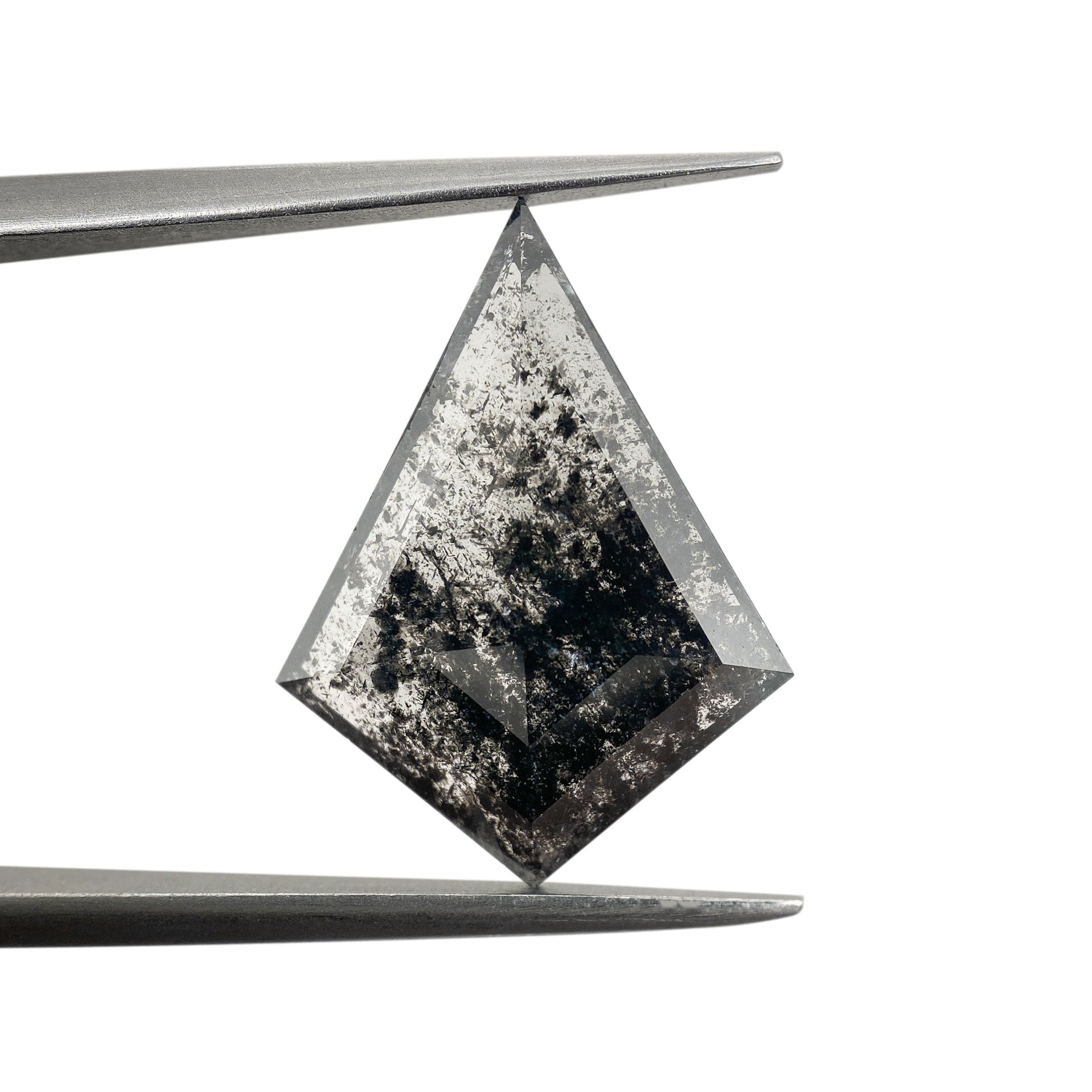 DIAMOND VAULT SALT & PEPPER DIAMOND 3.93ct | Salt & Pepper Kite Shape Rose Cut Diamond