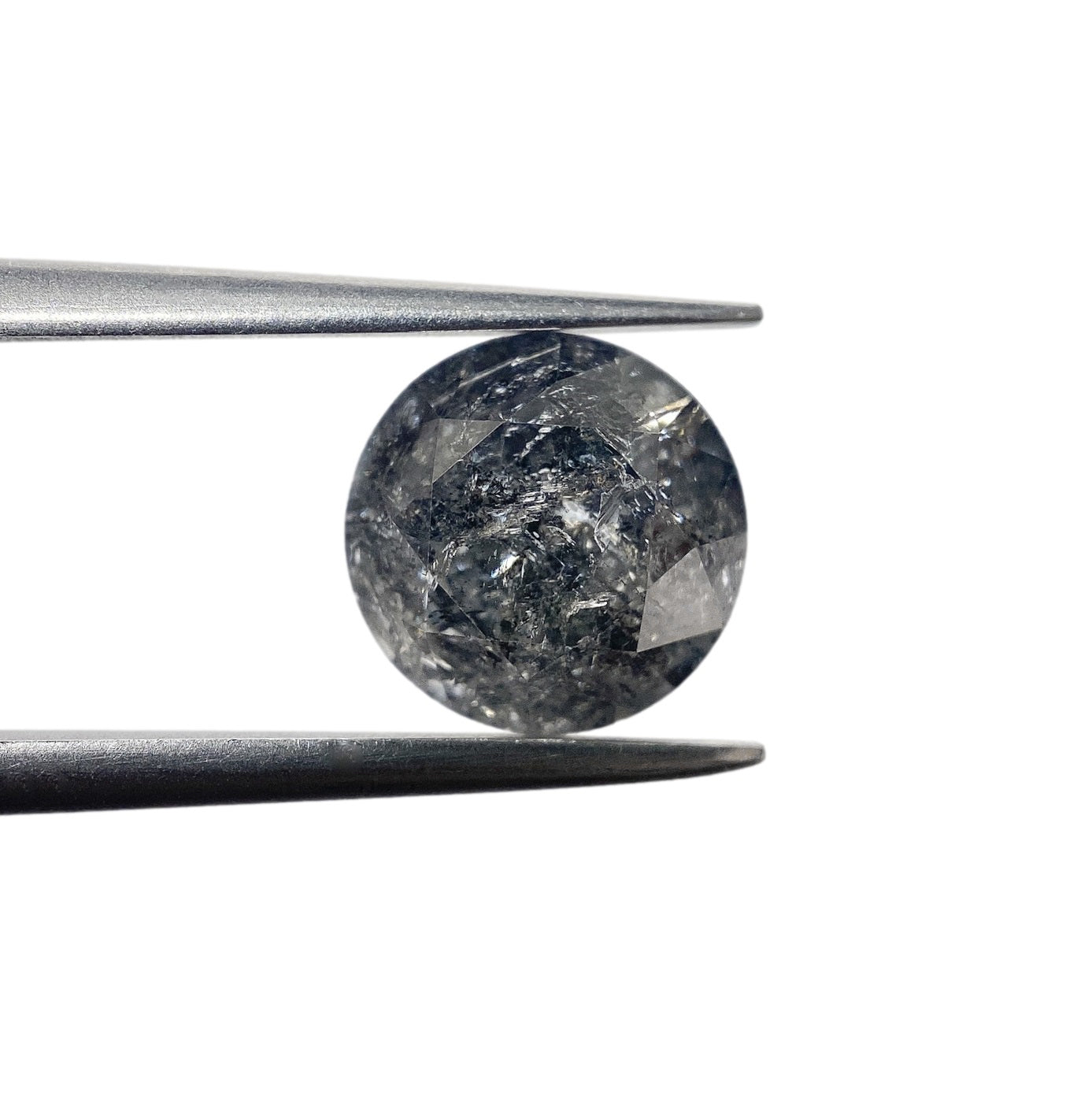 DIAMOND VAULT SALT & PEPPER DIAMOND 2.27ct | Salt & Pepper Round Shape Brilliant Cut Diamond