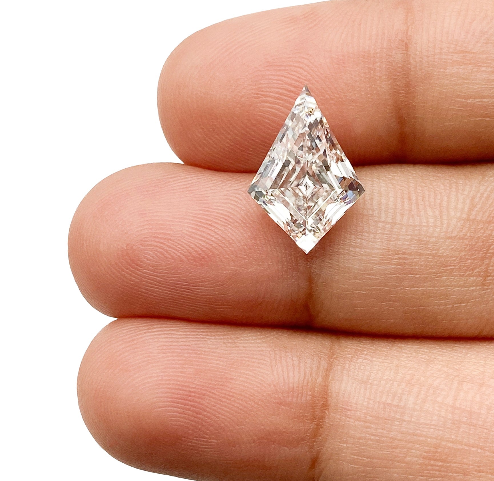 LITHOS Diamond Lab Diamond 3.21ct | F/VS1 Kite Shape Step Cut Lab Diamond (IGI)