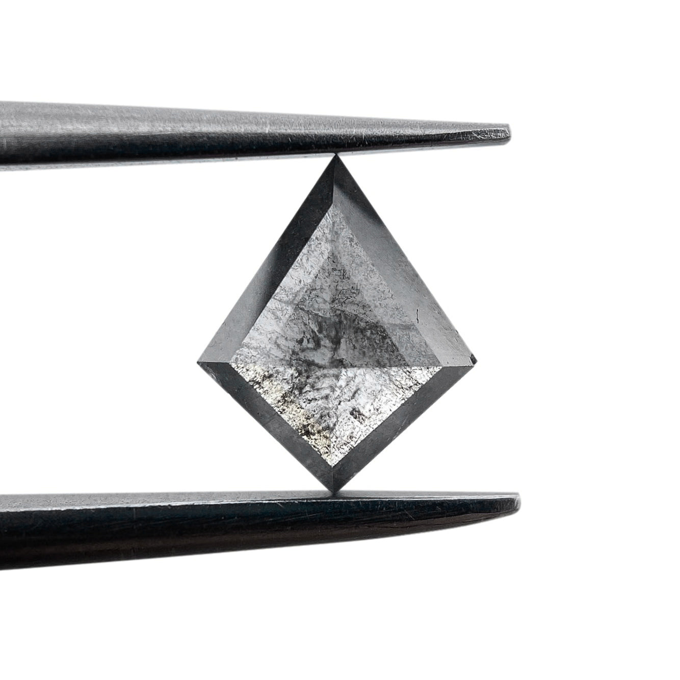 DIAMOND VAULT SALT & PEPPER DIAMOND 0.54ct | Salt & Pepper Kite Shape Rose Cut Diamond