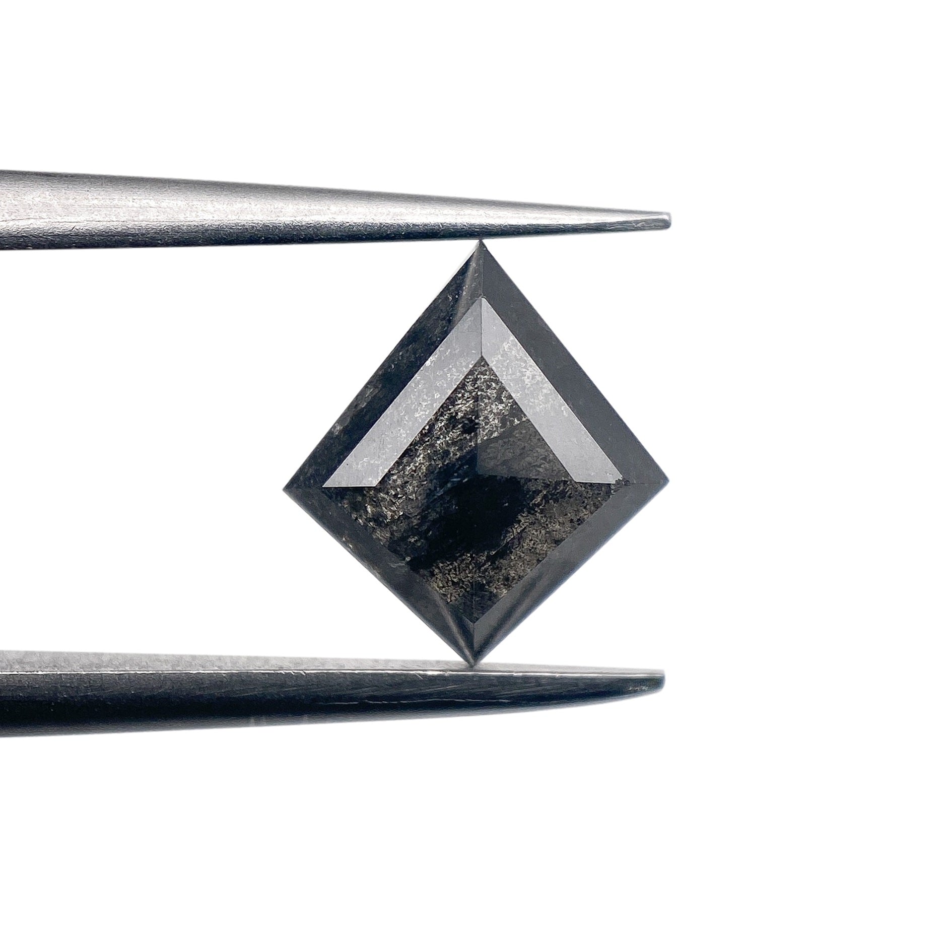 DIAMOND VAULT SALT & PEPPER DIAMOND 1.17ct | Salt & Pepper Kite Shape Step Cut Diamond