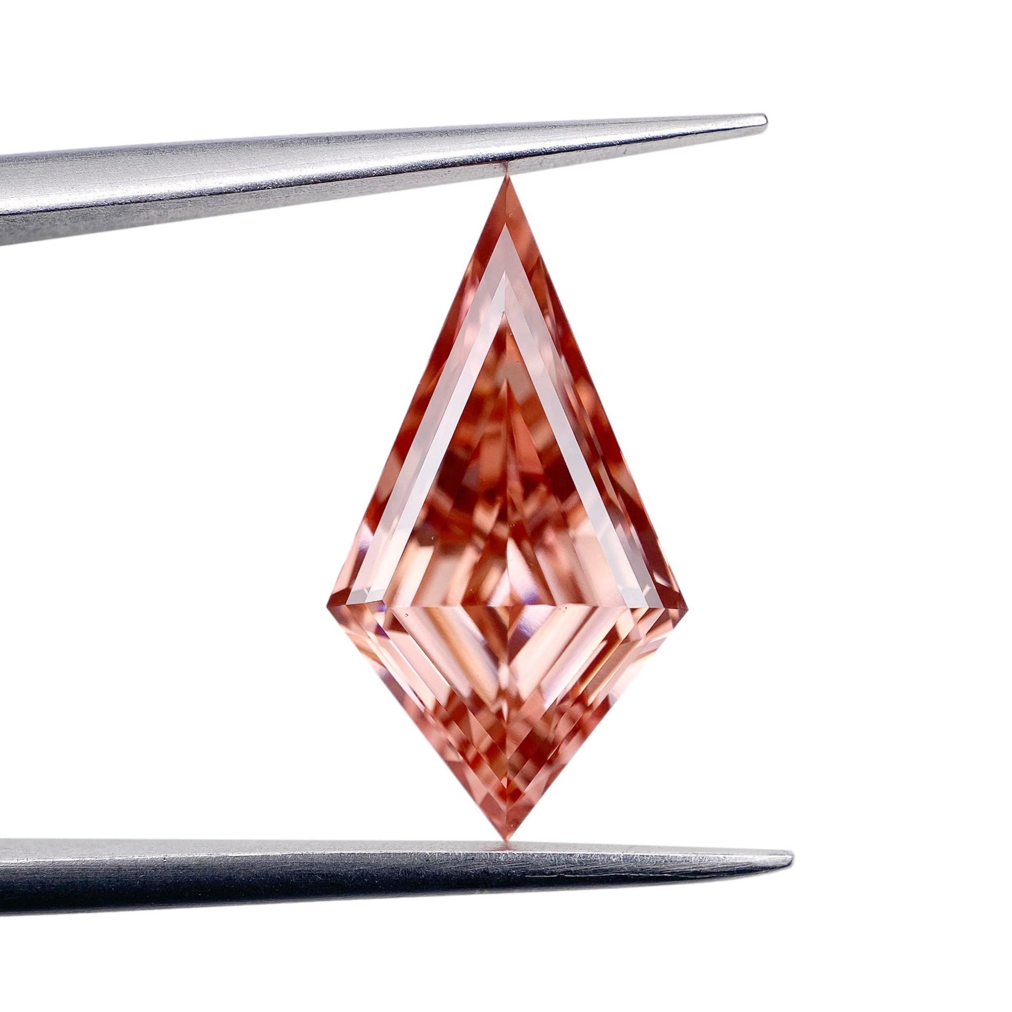 LITHOS Diamond Lab Diamond 4.26ct | Fancy Vivid Brownish Pink/VS1 Kite Shape Step Cut Lab Diamond (IGI)