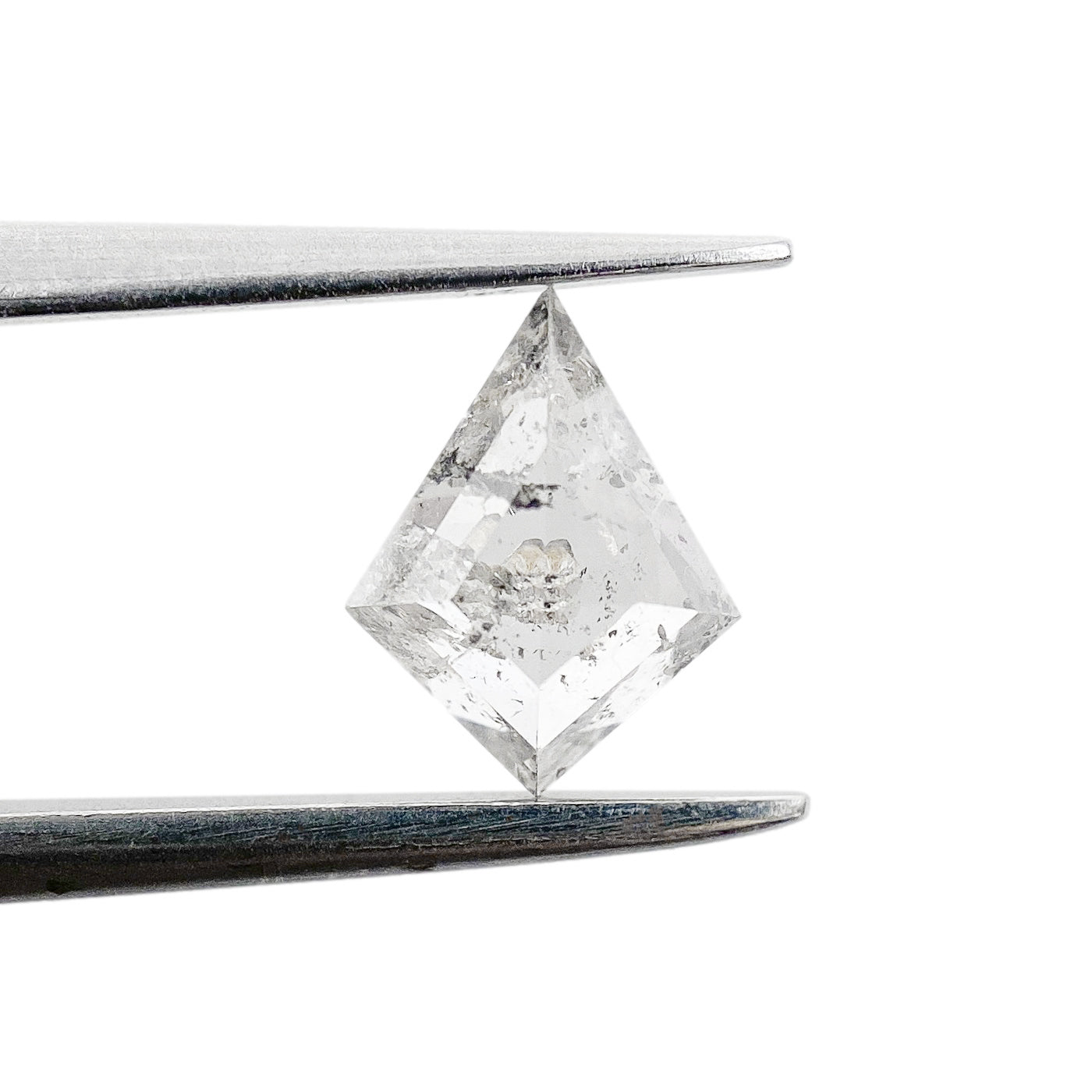 DIAMOND VAULT SALT & PEPPER DIAMOND 0.74ct | Salt & Pepper Kite Shape Step Cut Diamond