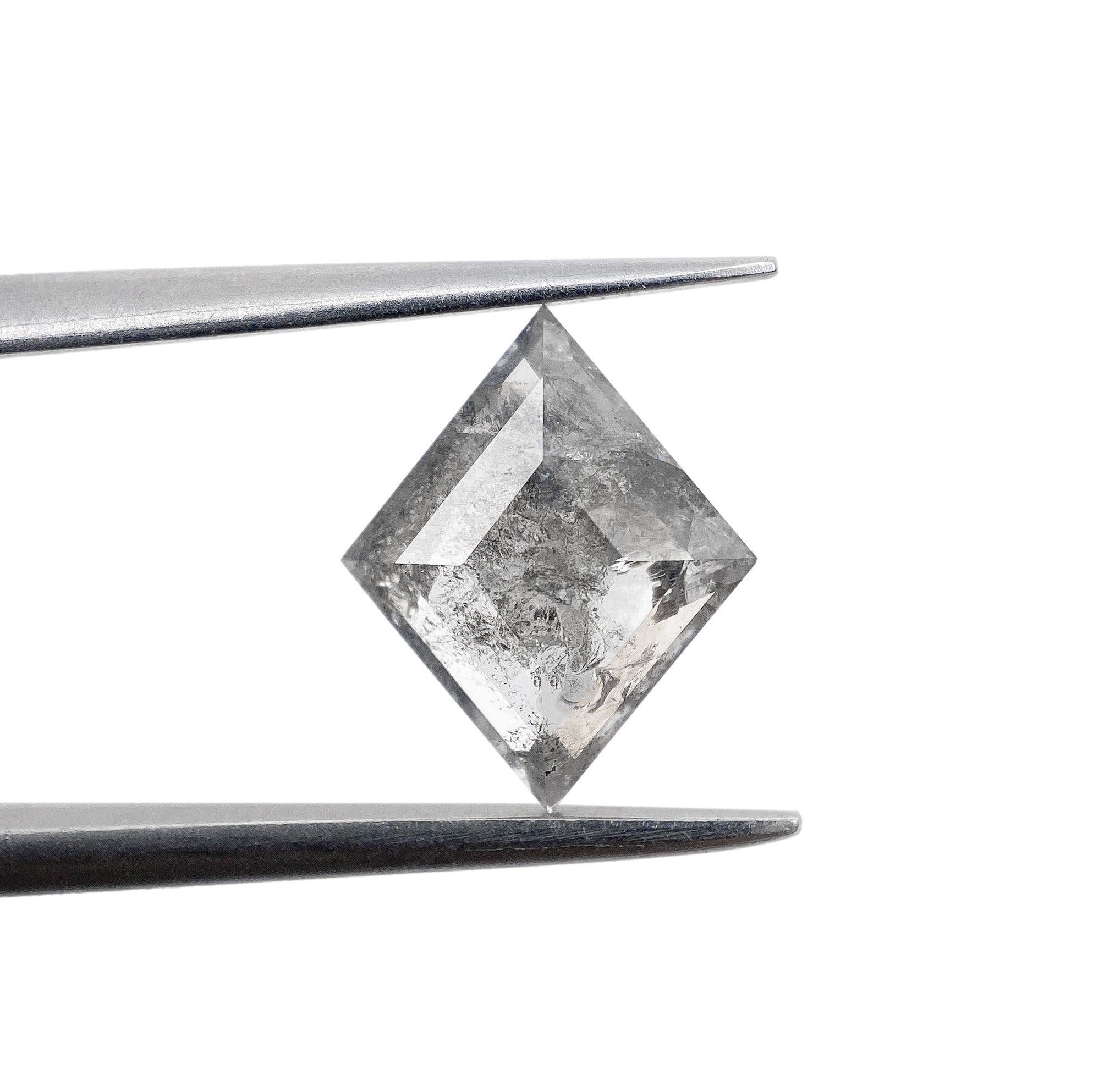 DIAMOND VAULT SALT & PEPPER DIAMOND 1.40ct | Salt & Pepper Lozenge Shape Step Cut Diamond