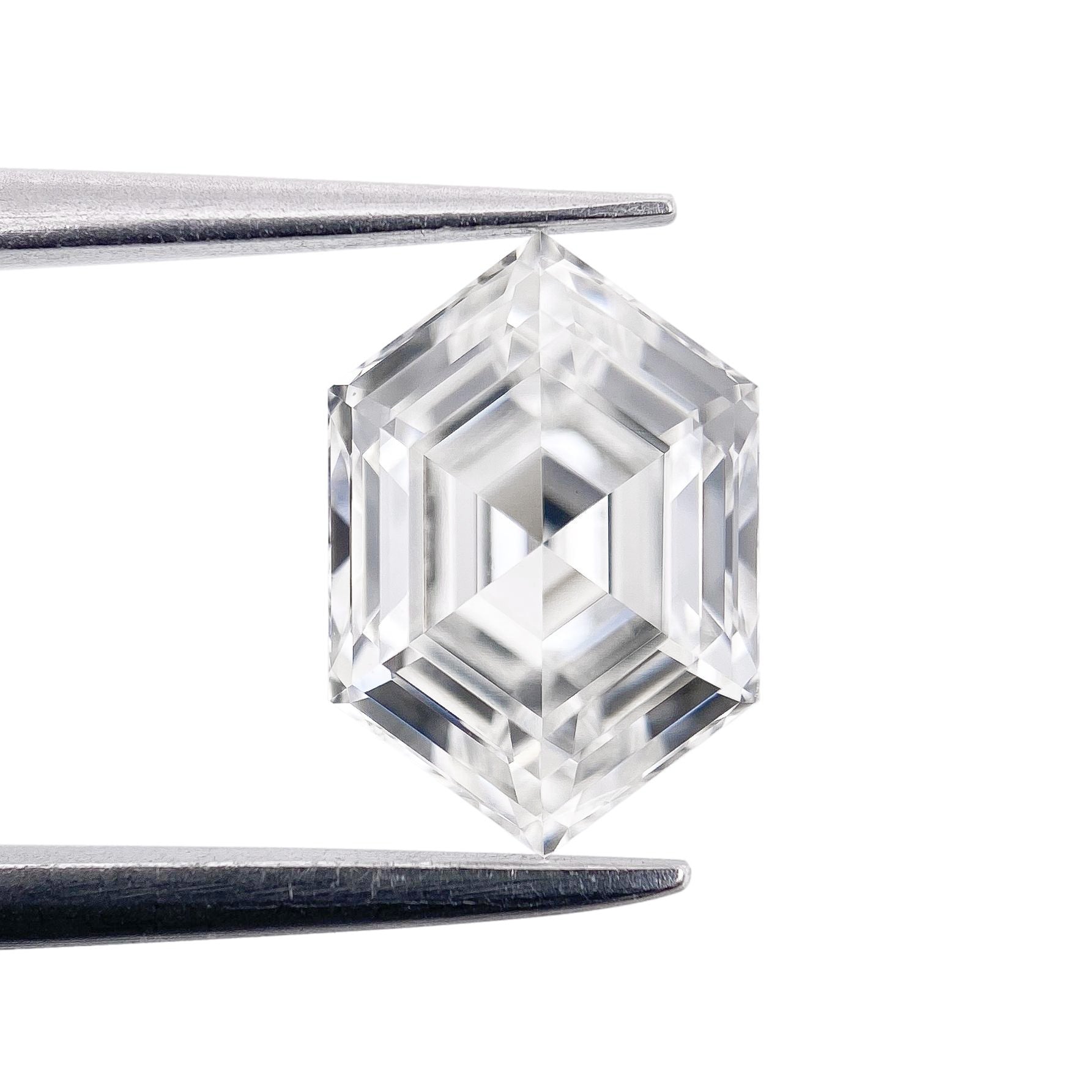LITHOS Diamond Lab Diamond 1.81ct | G/VVS2 Hexagon Shape Step Cut Lab Diamond (IGI)