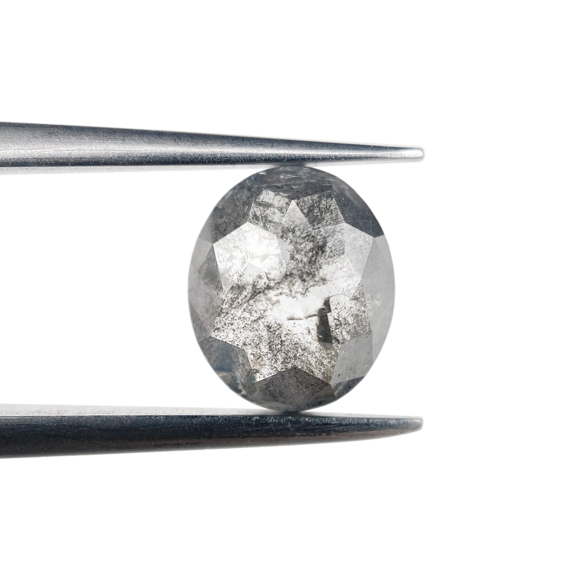 DIAMOND VAULT SALT & PEPPER DIAMOND 1.50ct | Salt & Pepper Oval Shape Rose Cut Diamond