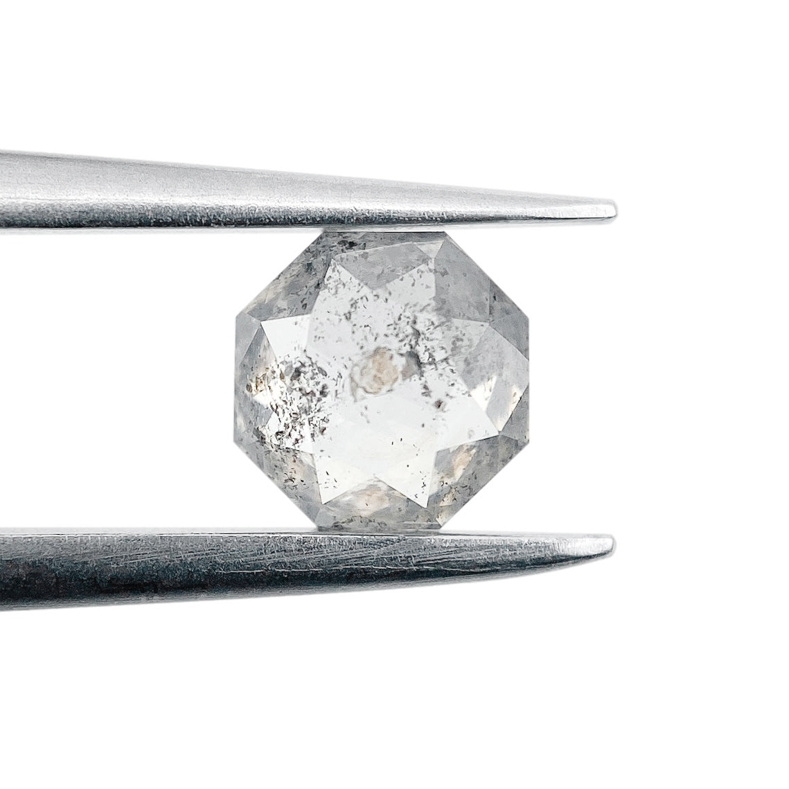 DIAMOND VAULT SALT & PEPPER DIAMOND 0.67ct | Salt & Pepper Octagonal Shape Step Cut Diamond