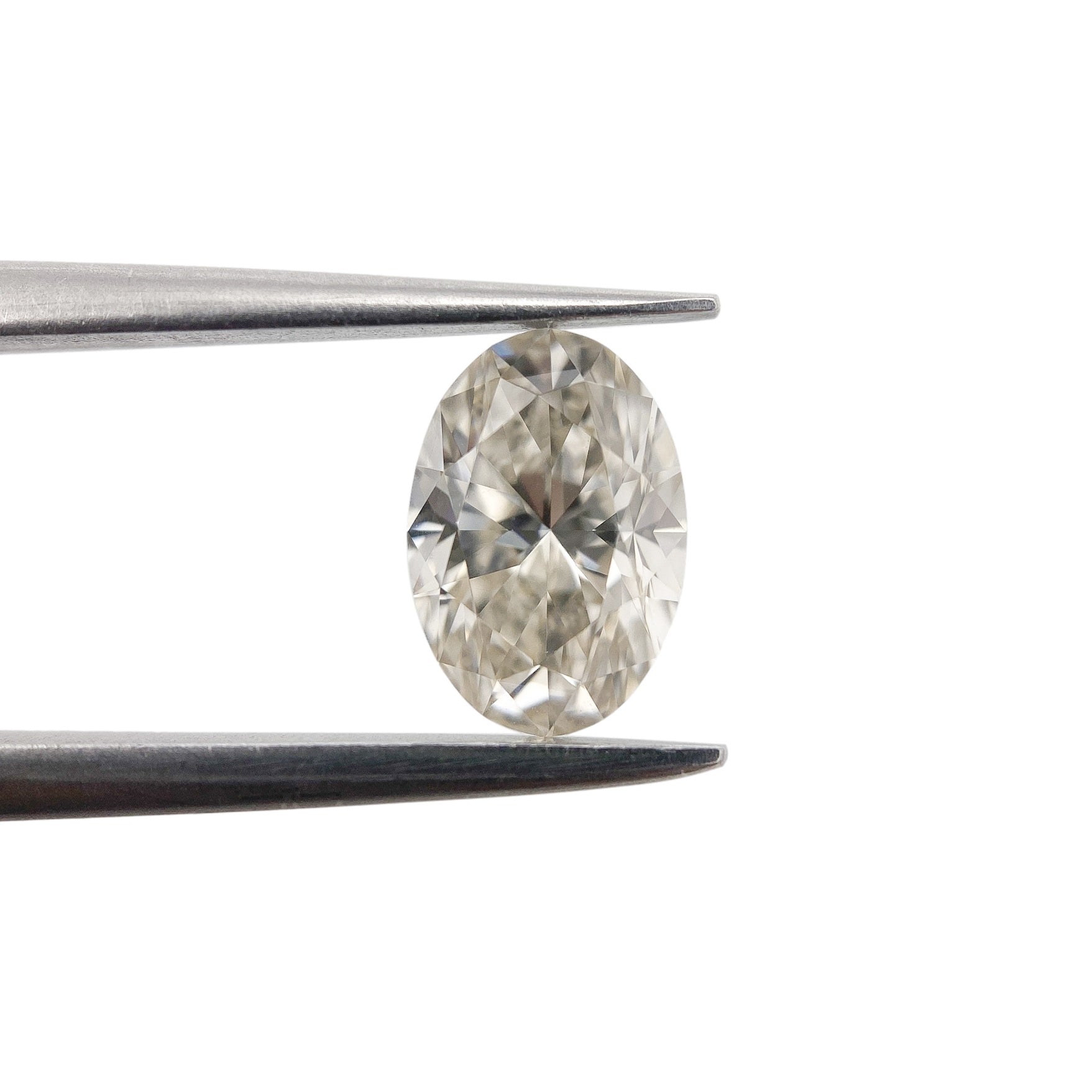 DIAMOND VAULT WHITE DIAMOND 1.01ct | M/VS1 Oval Shape Brilliant Cut Diamond (GIA)
