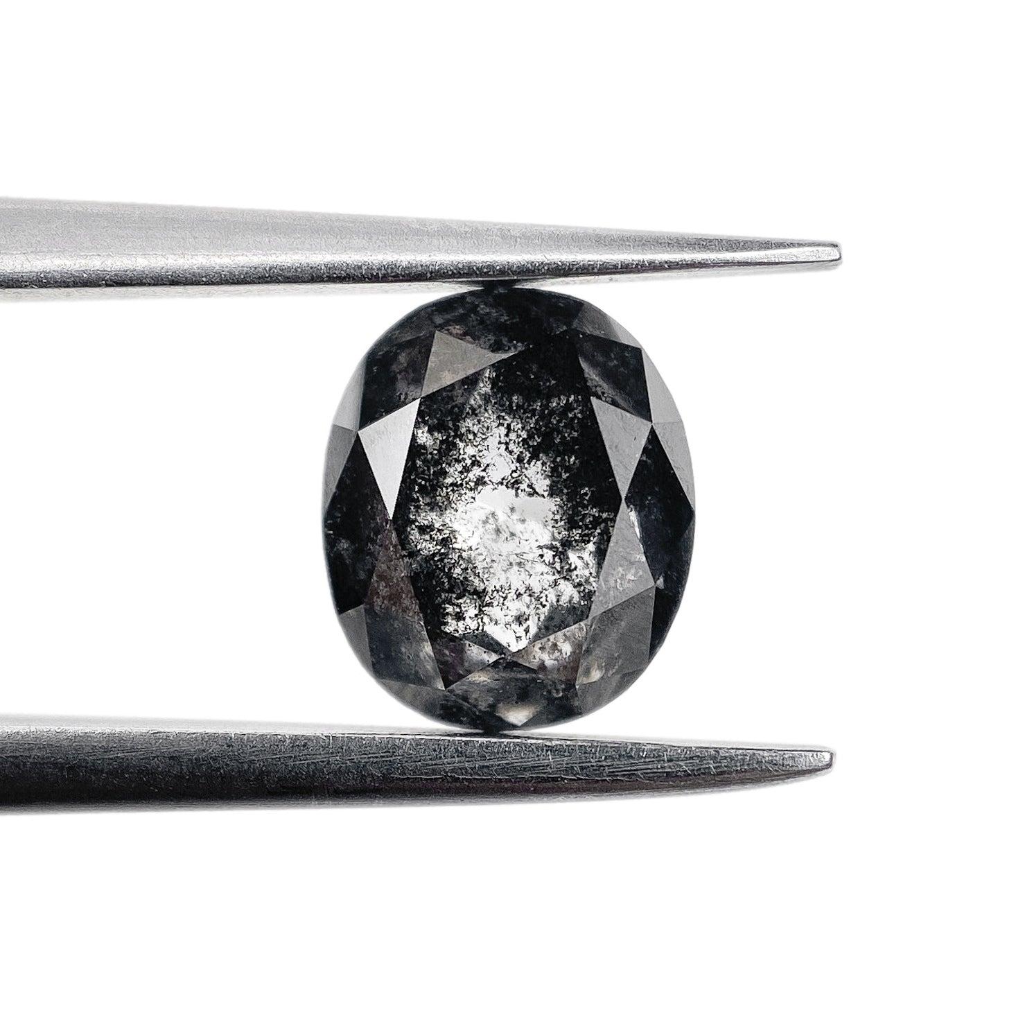 DIAMOND VAULT SALT & PEPPER DIAMOND 1.59ct | Salt & Pepper Oval Shape Brilliant Cut Diamond