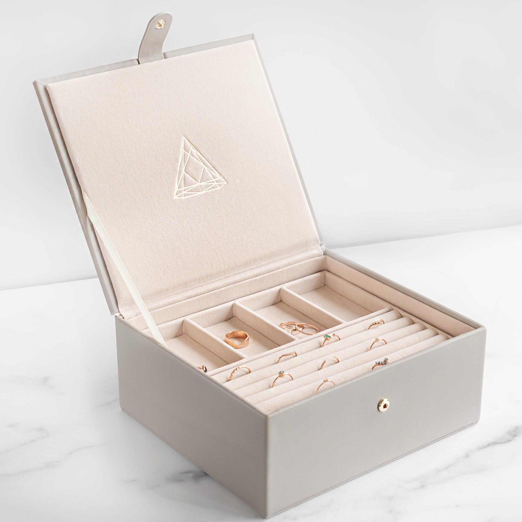 Alexis Russell Accessories The Jewelry Box | AR Jewelry Box