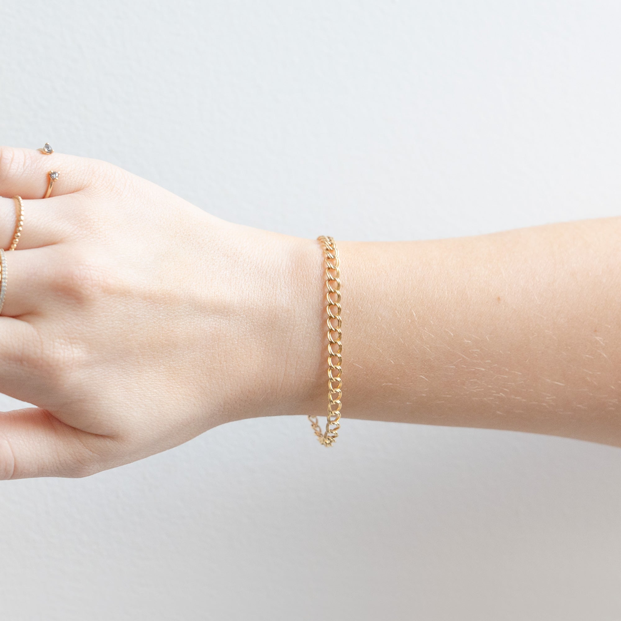 Alexis Russell Bracelets / Anklets The Bold Curb Chain Bracelet | Yellow Gold