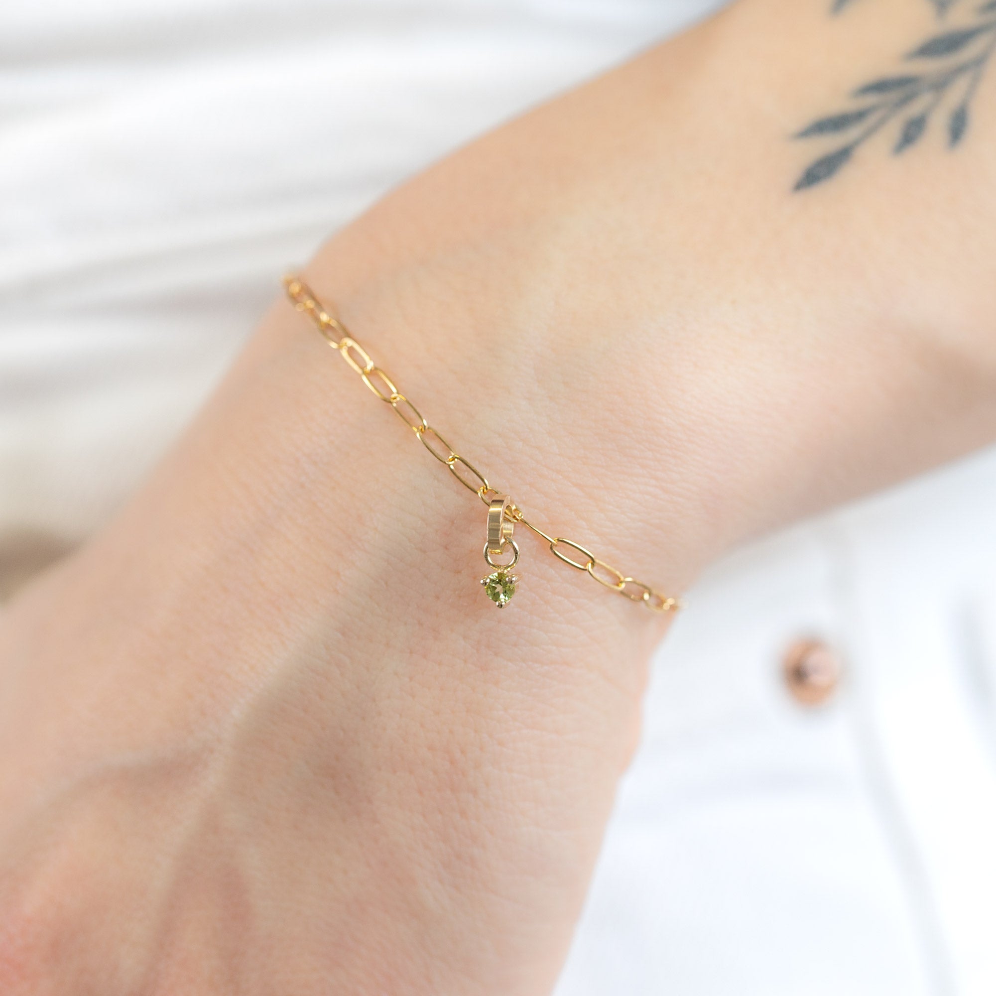 Alexis Russell Charms The Peridot Birthstone Charm | Yellow Gold