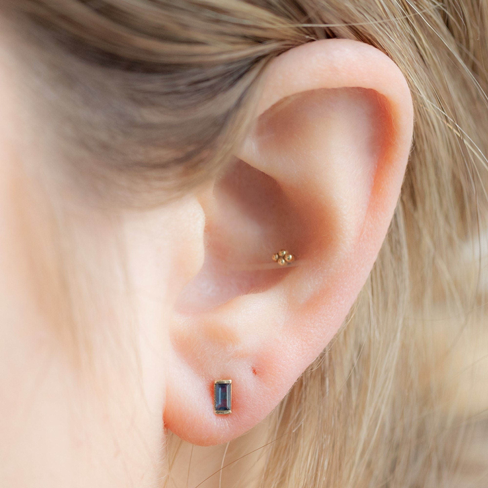 Alexis Russell Earrings The Montana Sapphire Baguette Studs | Yellow Gold