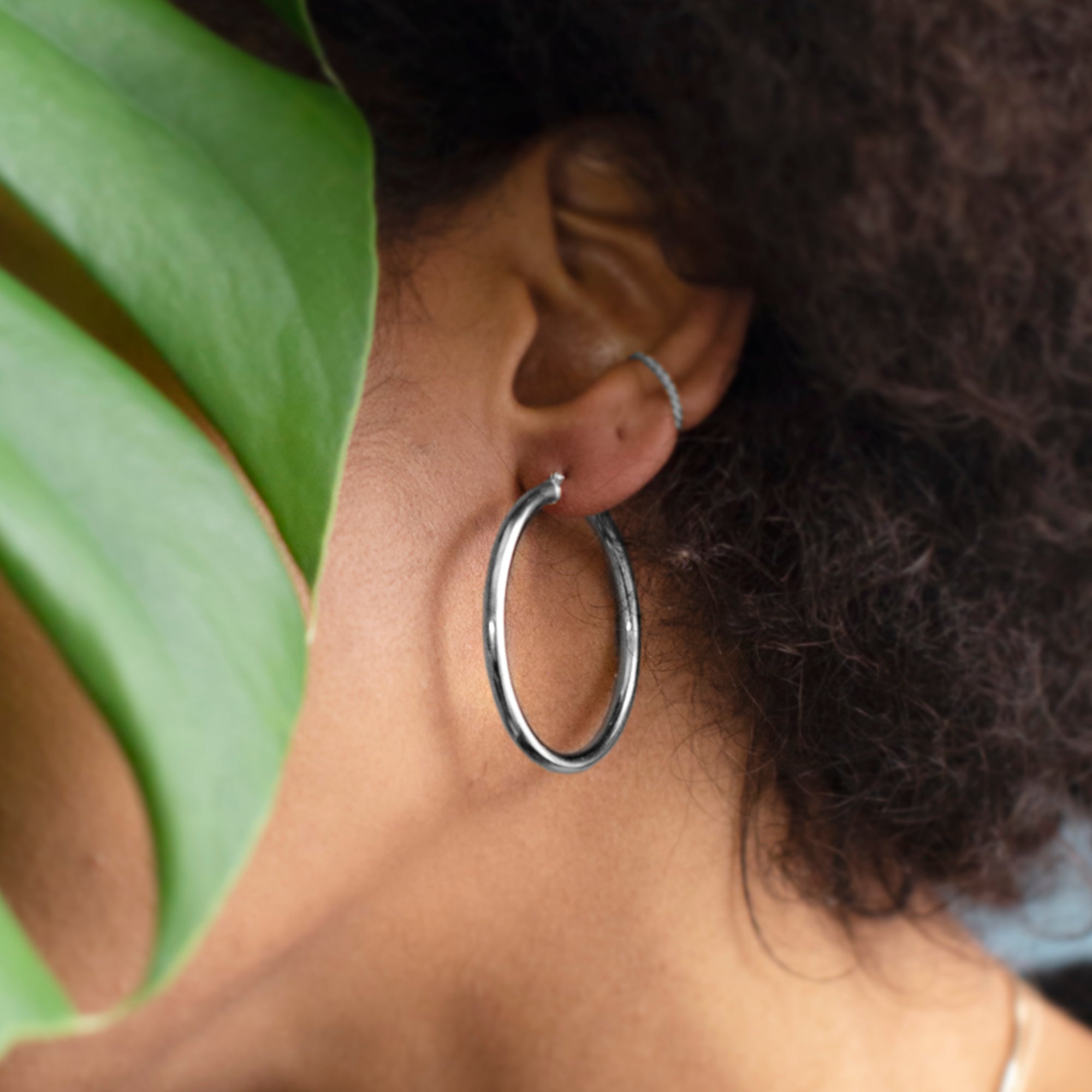 Alexis Russell Earrings The Gold Rope Ear Cuff | Yellow or White Gold