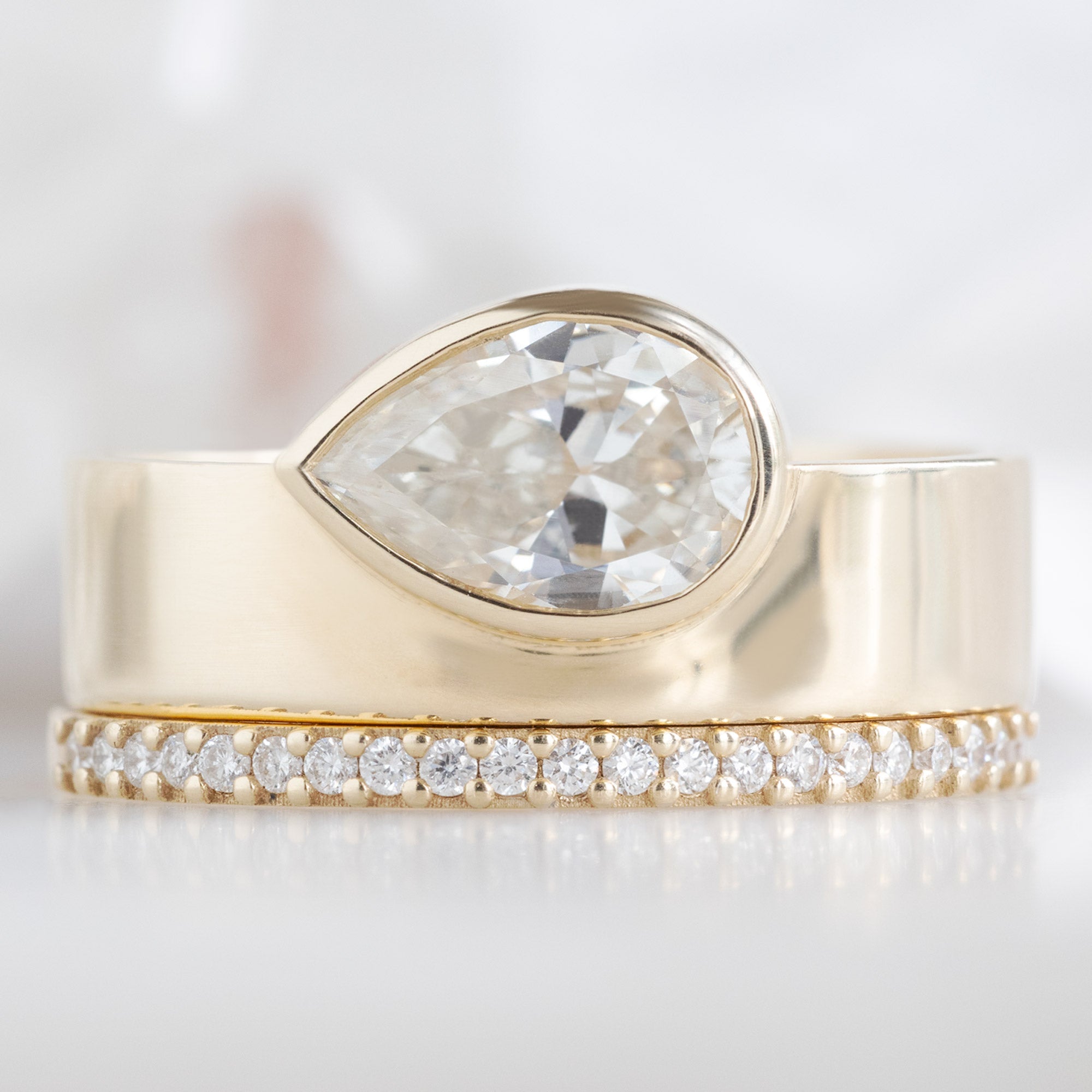 Alexis Russell Engagement Rings The Cigar Band | 0.91ct Pear Natural White Diamond in 14K Yellow Gold