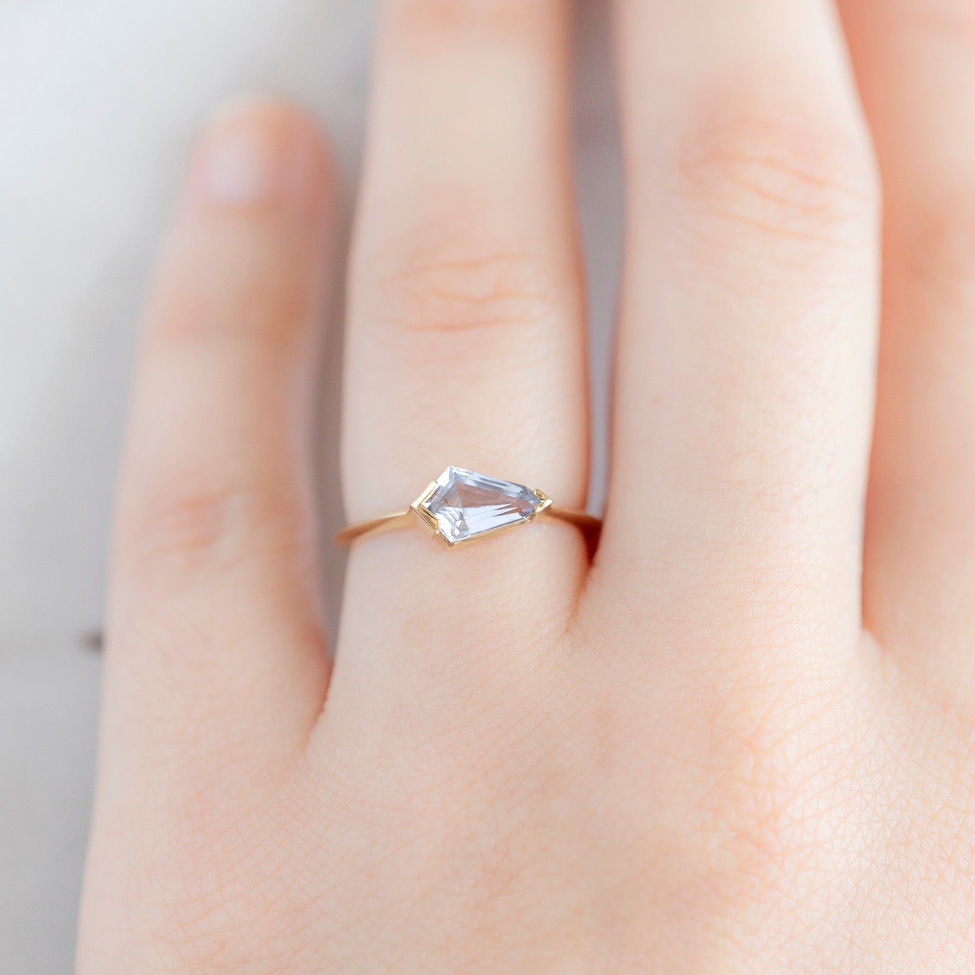 Alexis Russell Engagement Rings The Sage Ring | 0.97ct Geometric Periwinkle Sapphire in 14K Yellow Gold