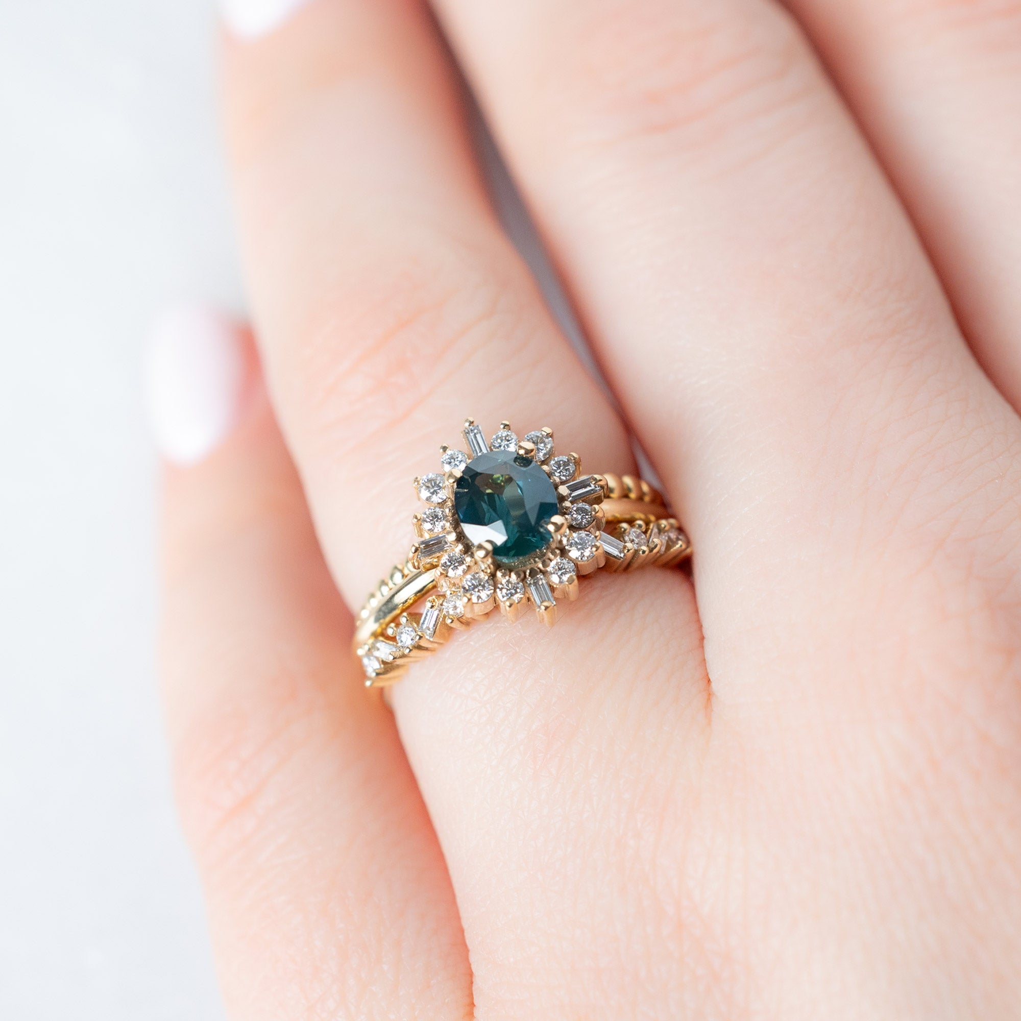 Alexis Russell  Engagement Rings The Compass Ring | 1.03ct Oval Blue Sapphire in 14K Yellow Gold