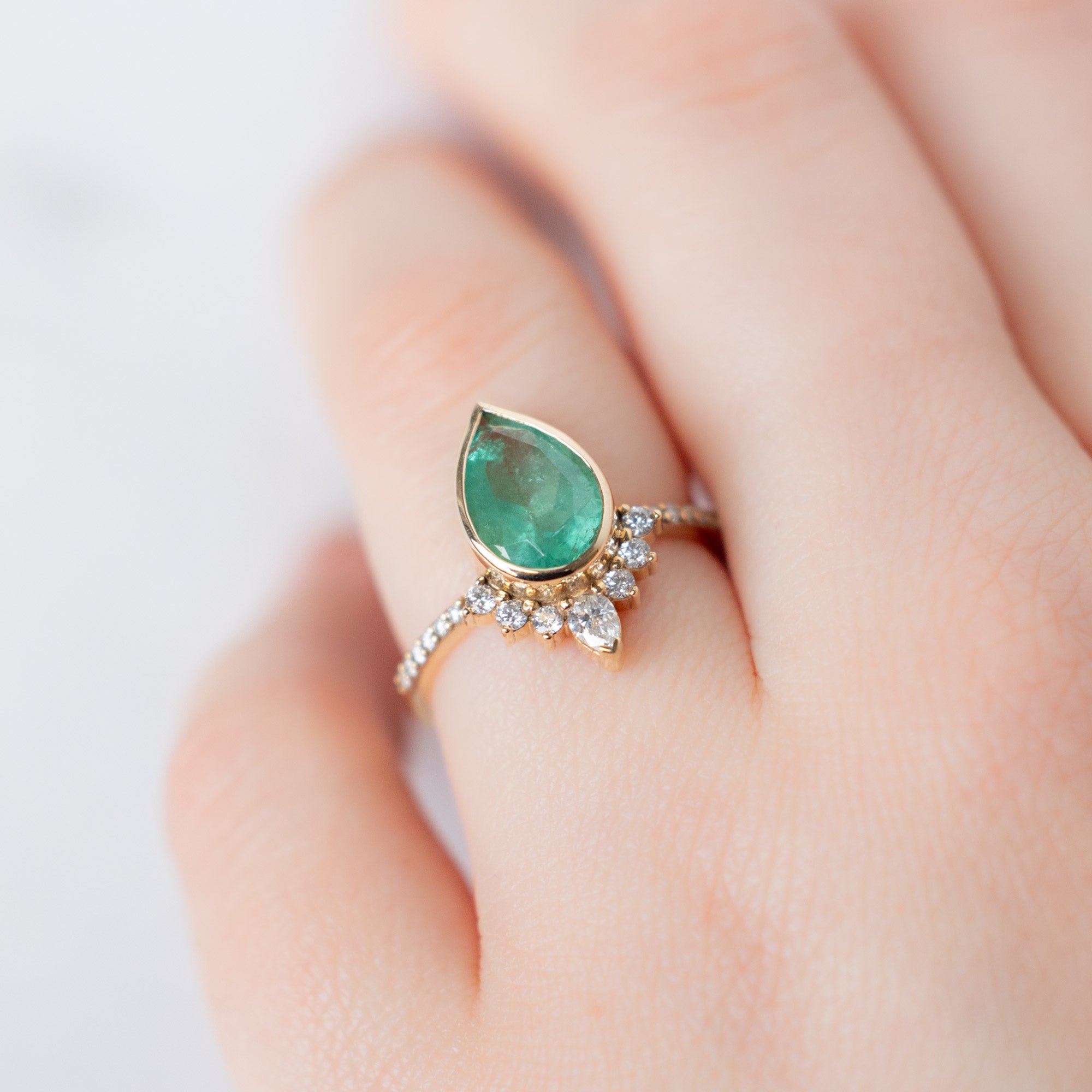 Alexis Russell  Engagement Rings The Aster Ring | 2.12ct Pear Emerald in 14K Yellow Gold