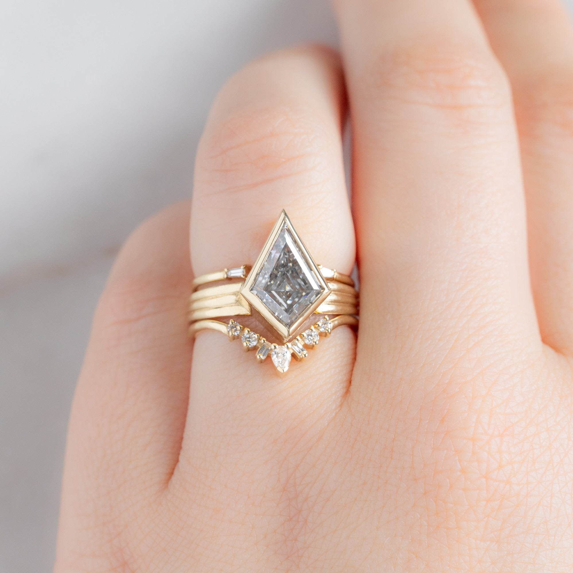 Alexis Russell  Engagement Rings The Stratum Ring | 3.01ct Kite Lab Grown White Diamond in 14K Yellow Gold