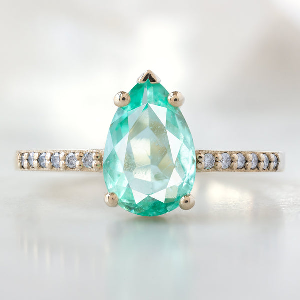 Alexis Russell  Engagement Rings The Willow Ring | 1.15ct Pear Emerald in 14K Yellow Gold