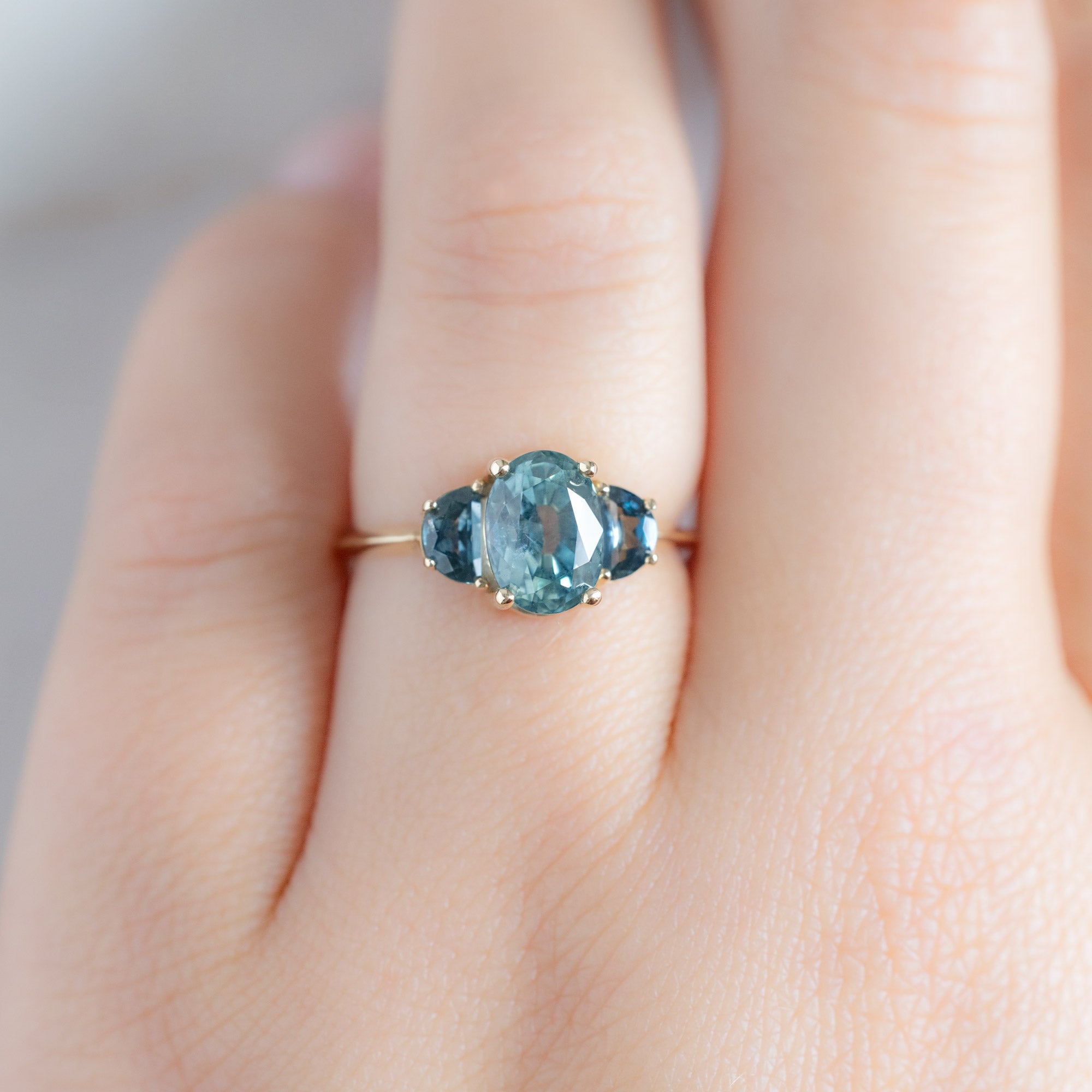 Alexis Russell  Engagement Rings The Monochrome Ring | 2.42ct Oval Sapphire in 14K Yellow Gold