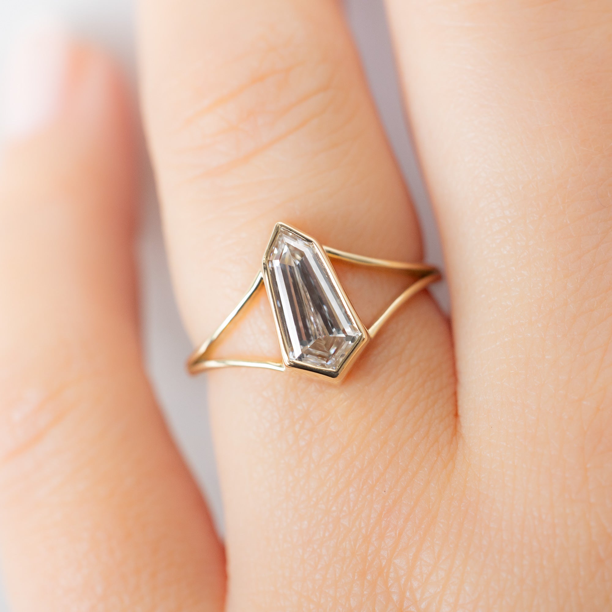 Alexis Russell  Engagement Rings The Magnolia Ring | 1.50ct Lab Grown Geometric White Diamond in 14K Yellow Gold