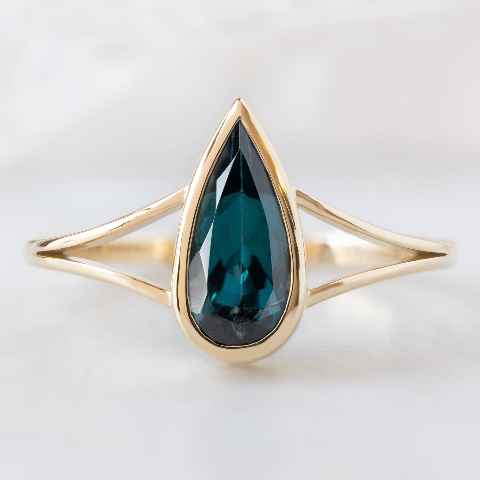 Alexis Russell  Engagement Rings The Magnolia Ring | 1.48ct Pear Blue Sapphire in 14K Yellow Gold