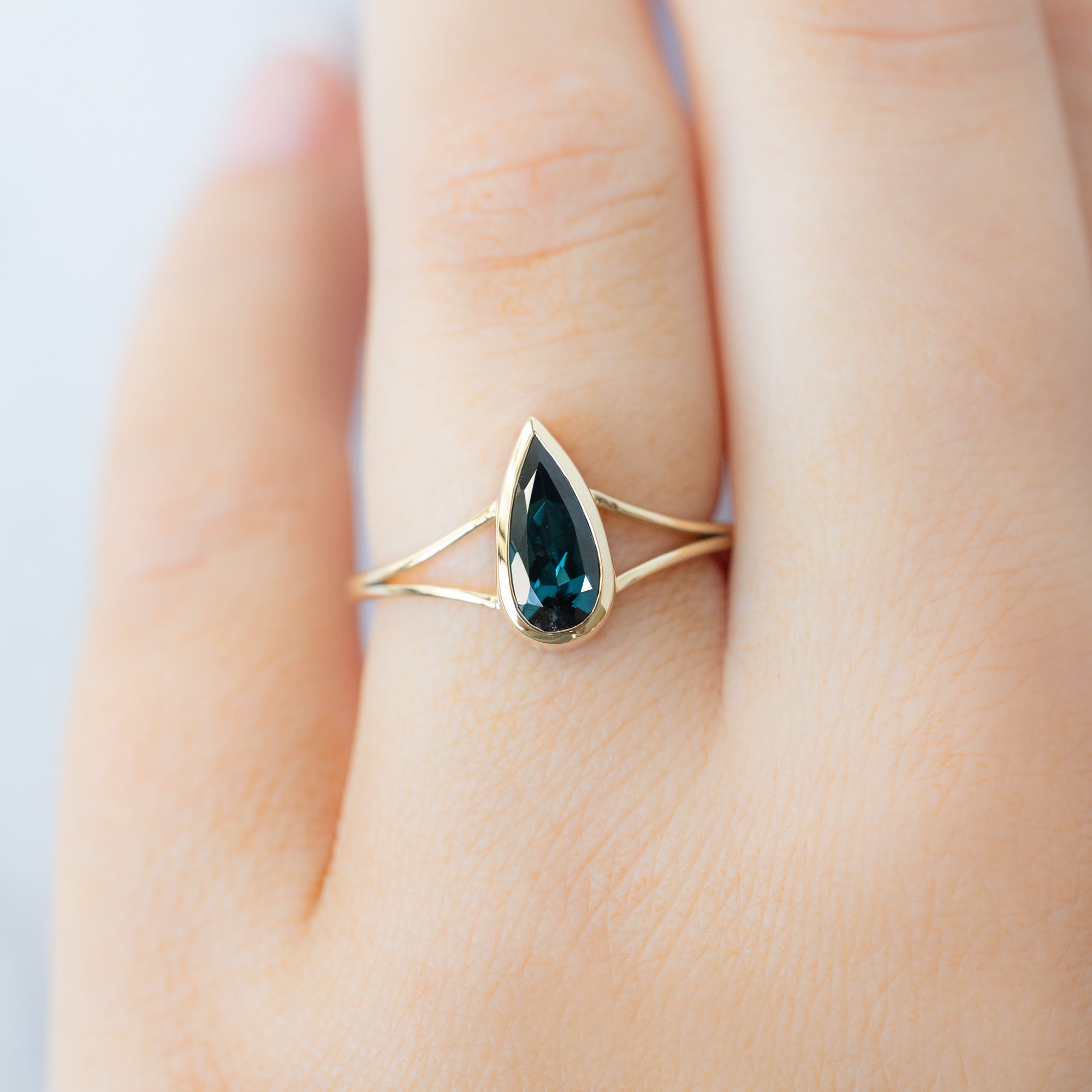 Alexis Russell  Engagement Rings The Magnolia Ring | 1.48ct Pear Blue Sapphire in 14K Yellow Gold