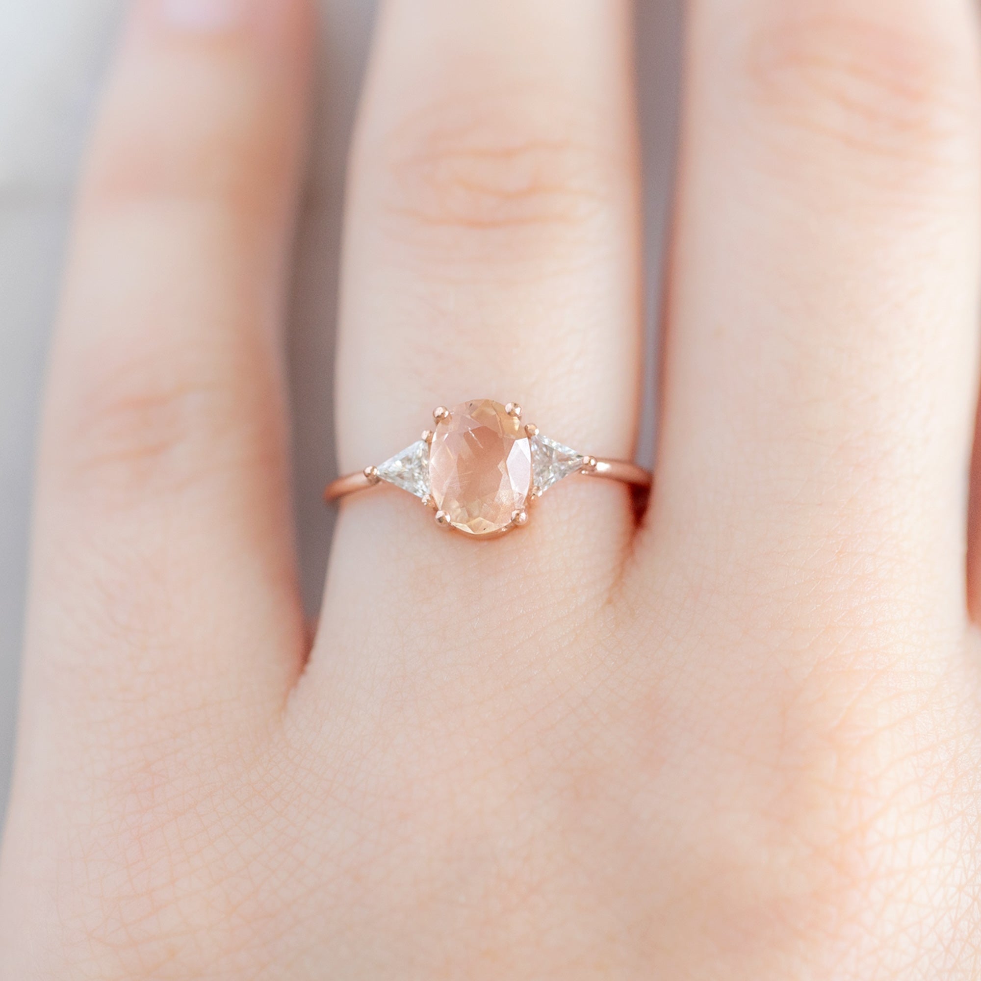 Alexis Russell Engagement Rings The Jade Ring | 0.95ct Oval Oregon Sunstone in 14K Rose Gold