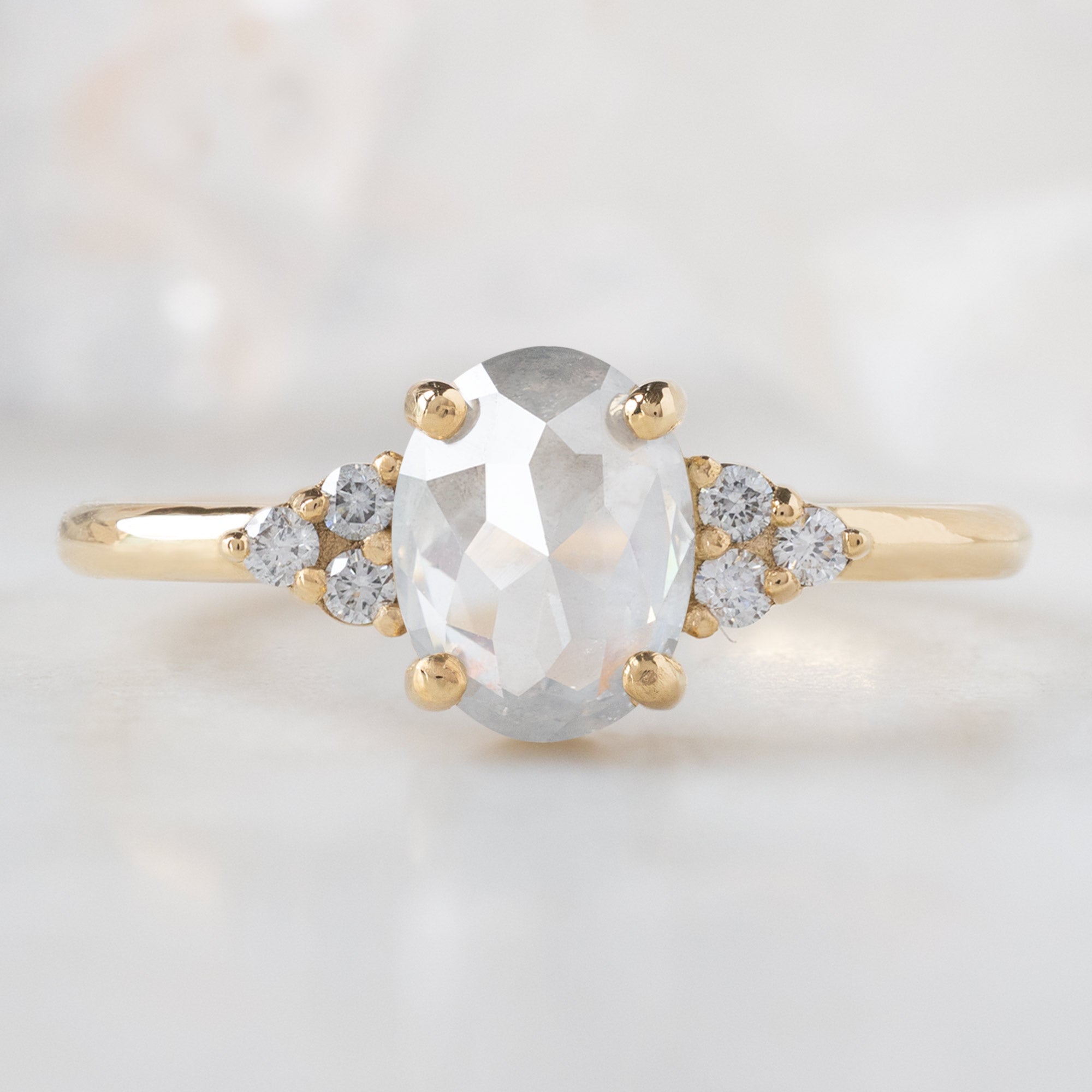 Alexis Russell  Engagement Rings The Ivy Ring | 0.96ct Oval Icy White Diamond in 18K Yellow Gold