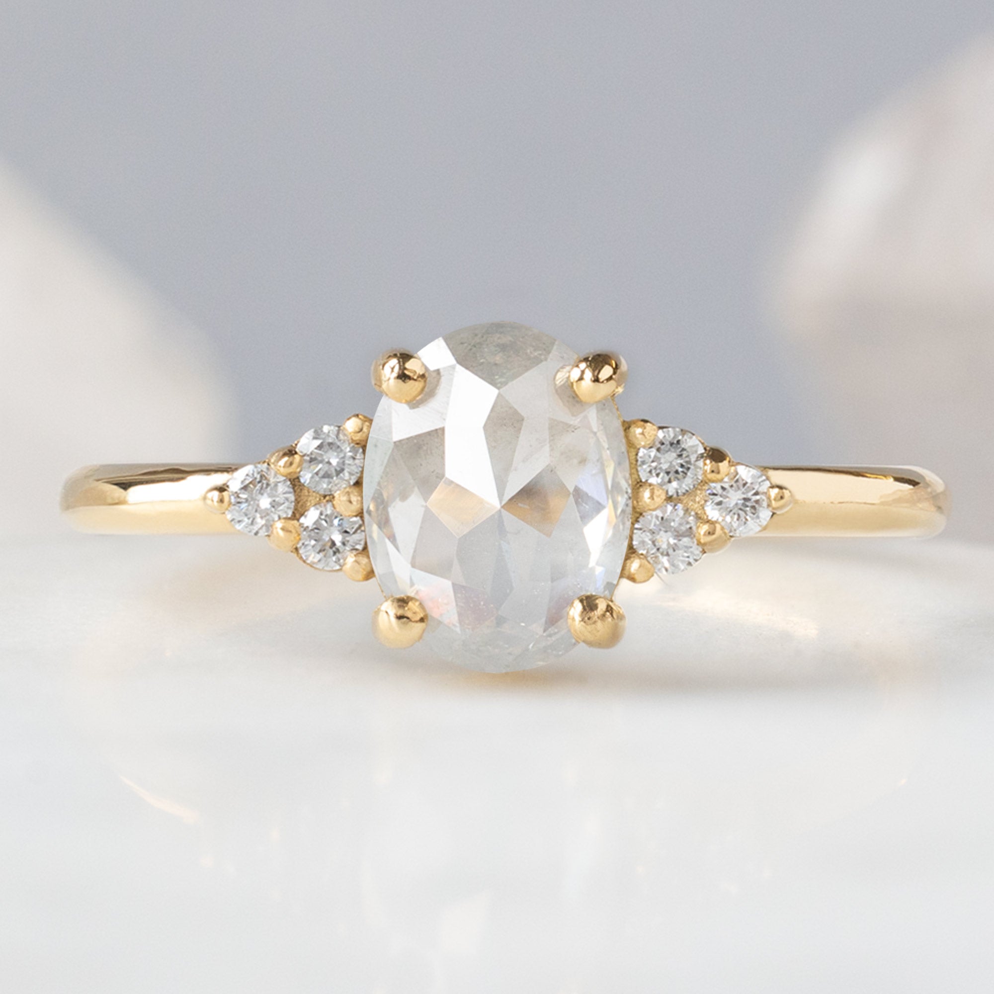 Alexis Russell  Engagement Rings The Ivy Ring | 0.96ct Oval Icy White Diamond in 18K Yellow Gold