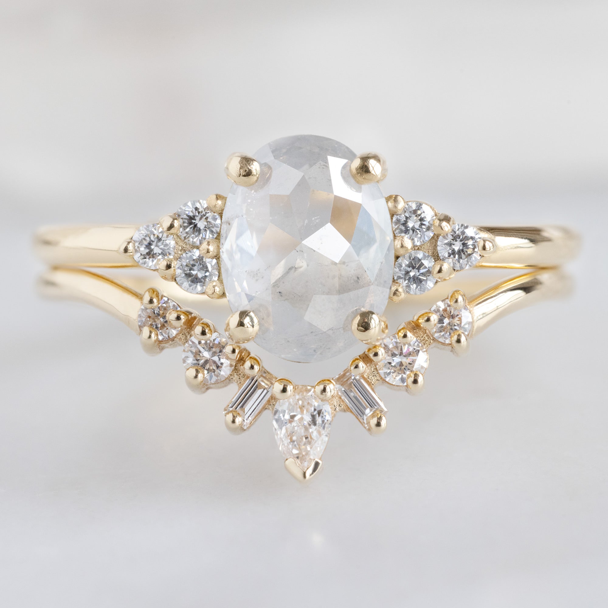 Alexis Russell  Engagement Rings The Ivy Ring | 0.96ct Oval Icy White Diamond in 18K Yellow Gold