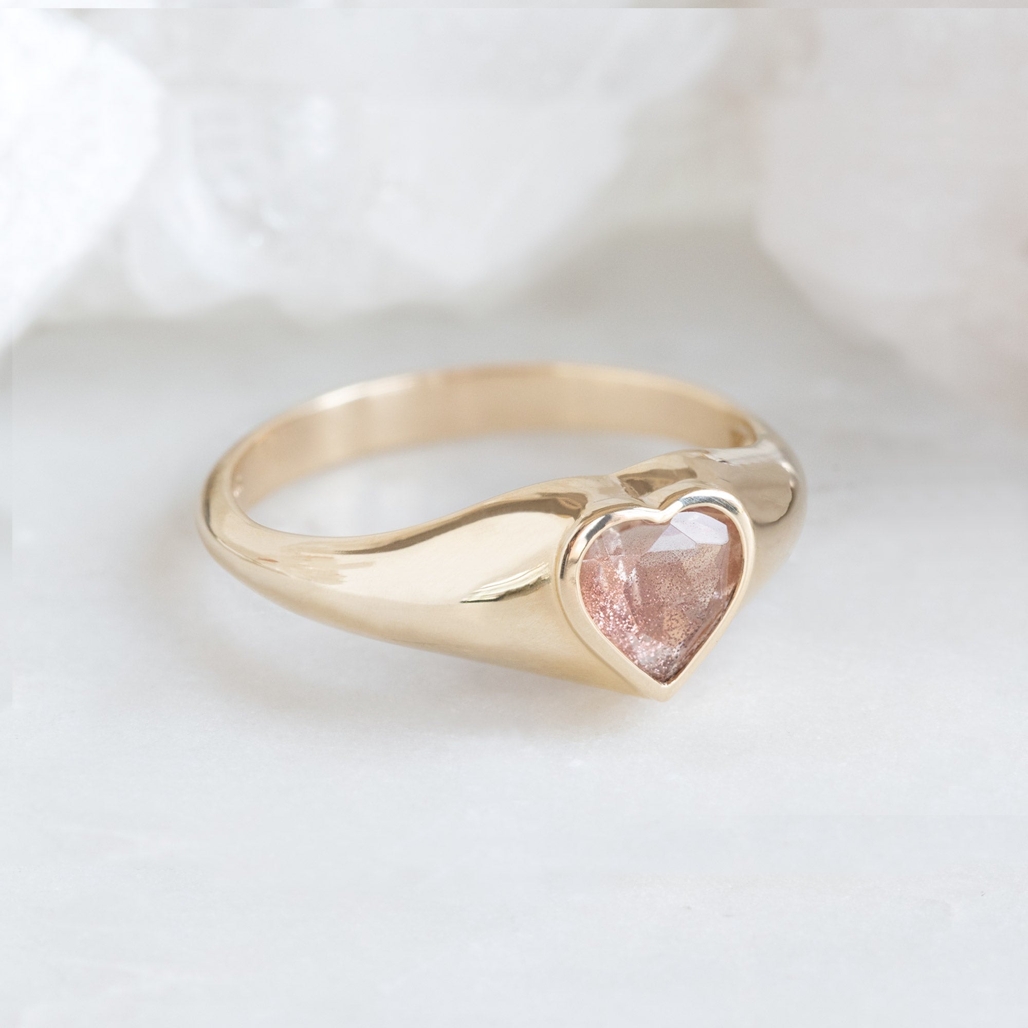 Alexis Russell Rings The Sweetheart Sunstone Signet Ring | Yellow Gold