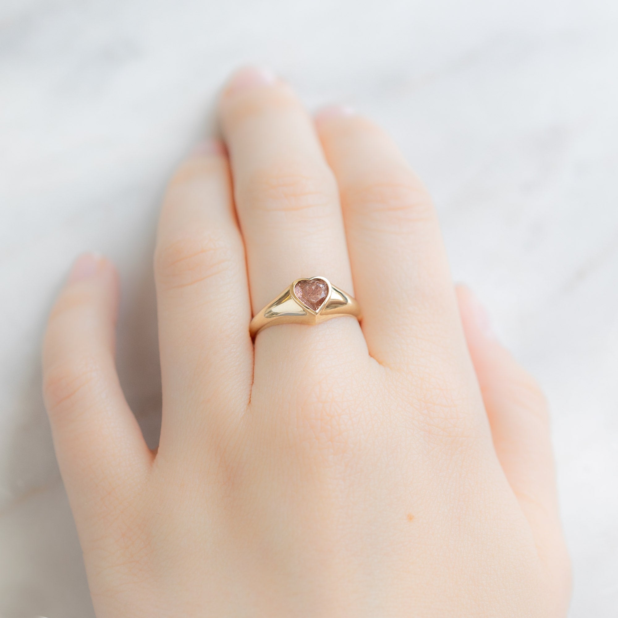 Alexis Russell Rings The Sweetheart Sunstone Signet Ring | Yellow Gold